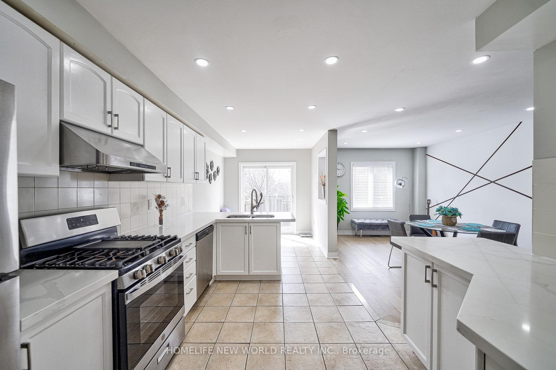 380 Redstone Road photo 16