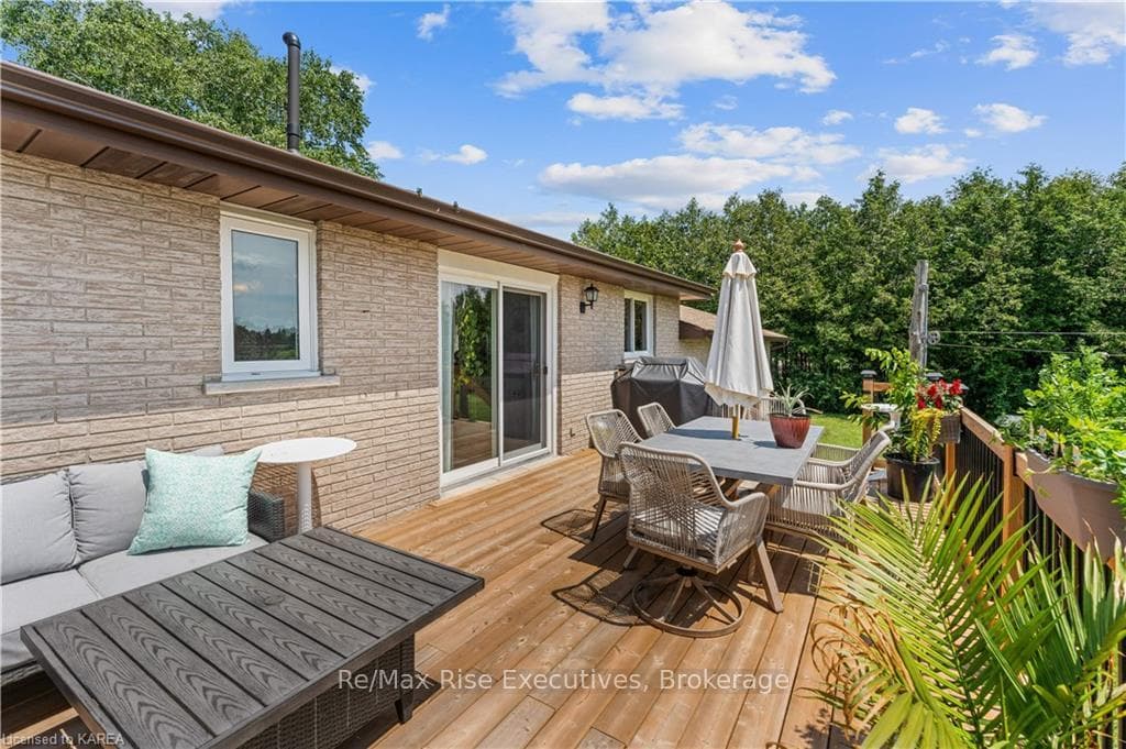110 HASKINS POINT Road photo 32
