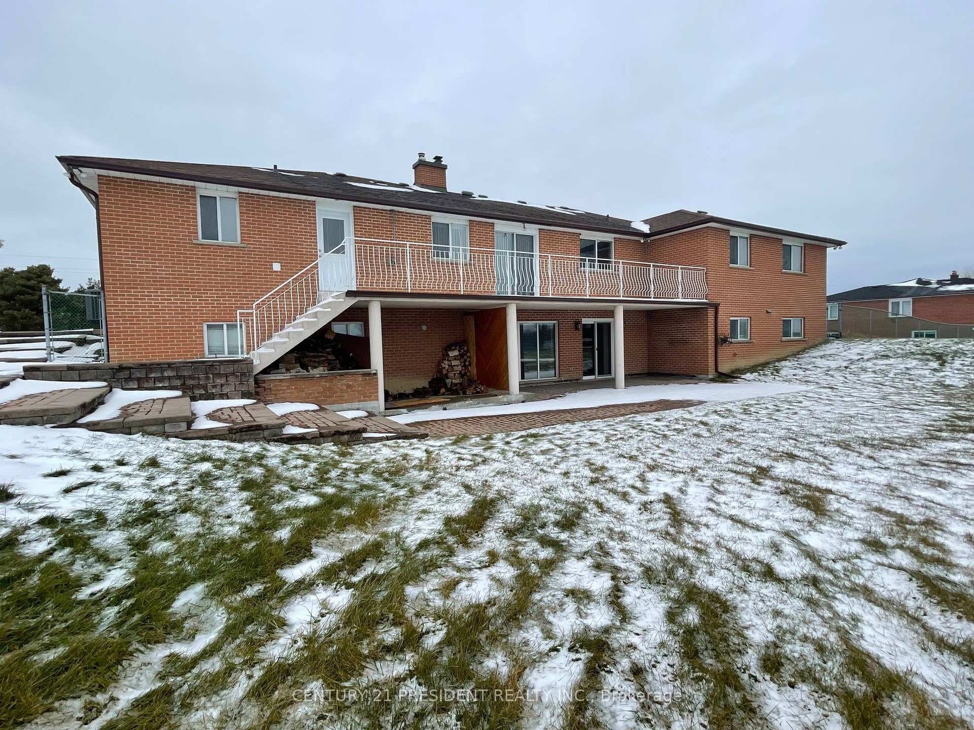 13820 Dixie Road Unit Lower L photo 1
