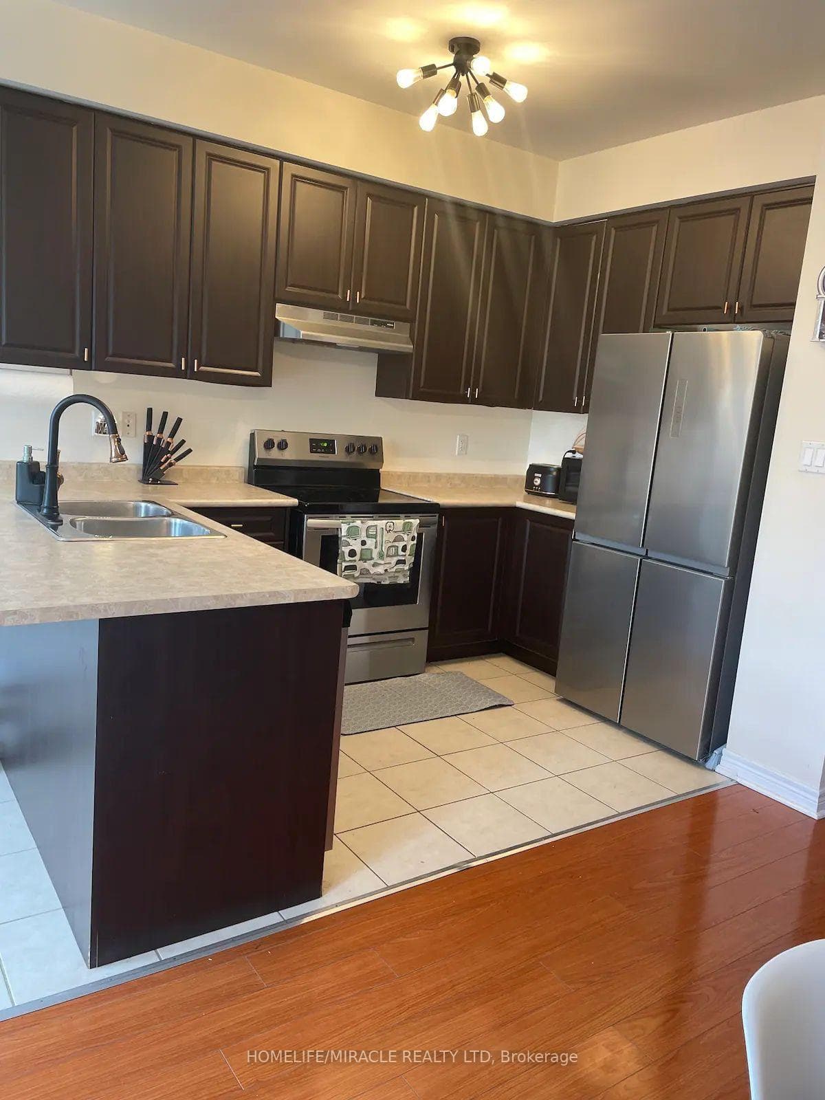5561 Fudge Terrace photo 12