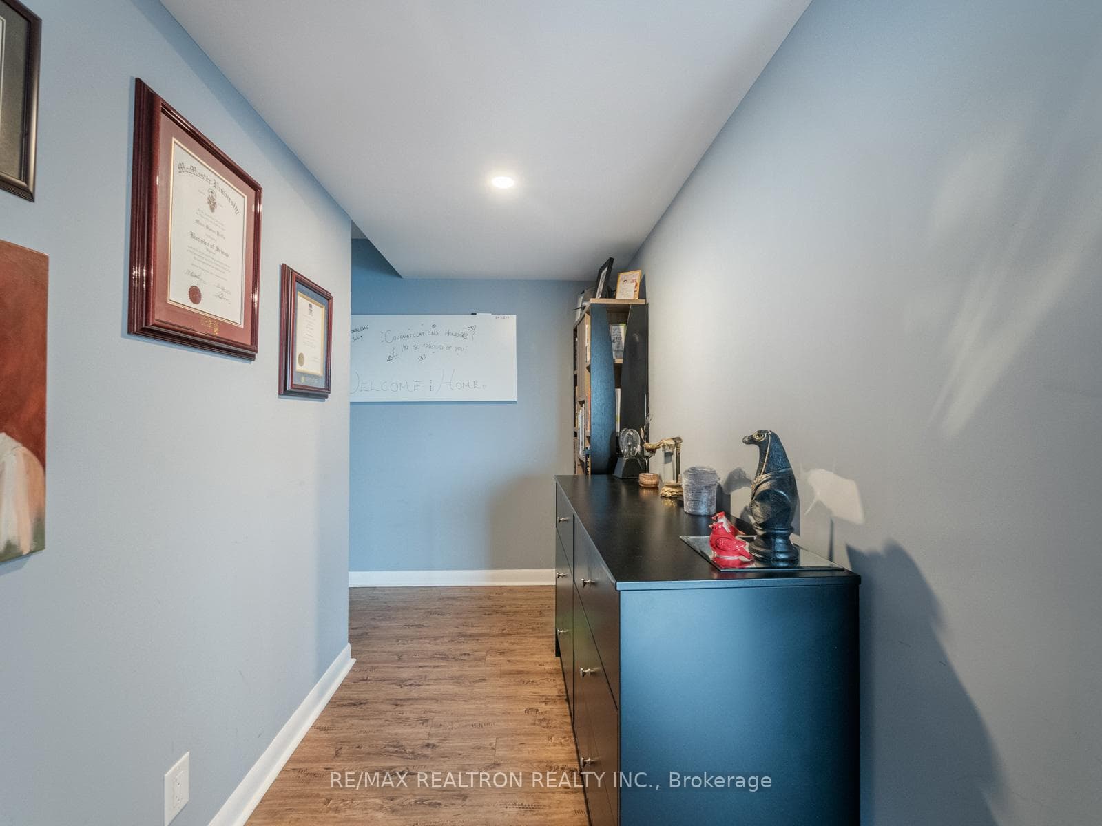 190 BOROUGH Drive Unit 2208 photo 4