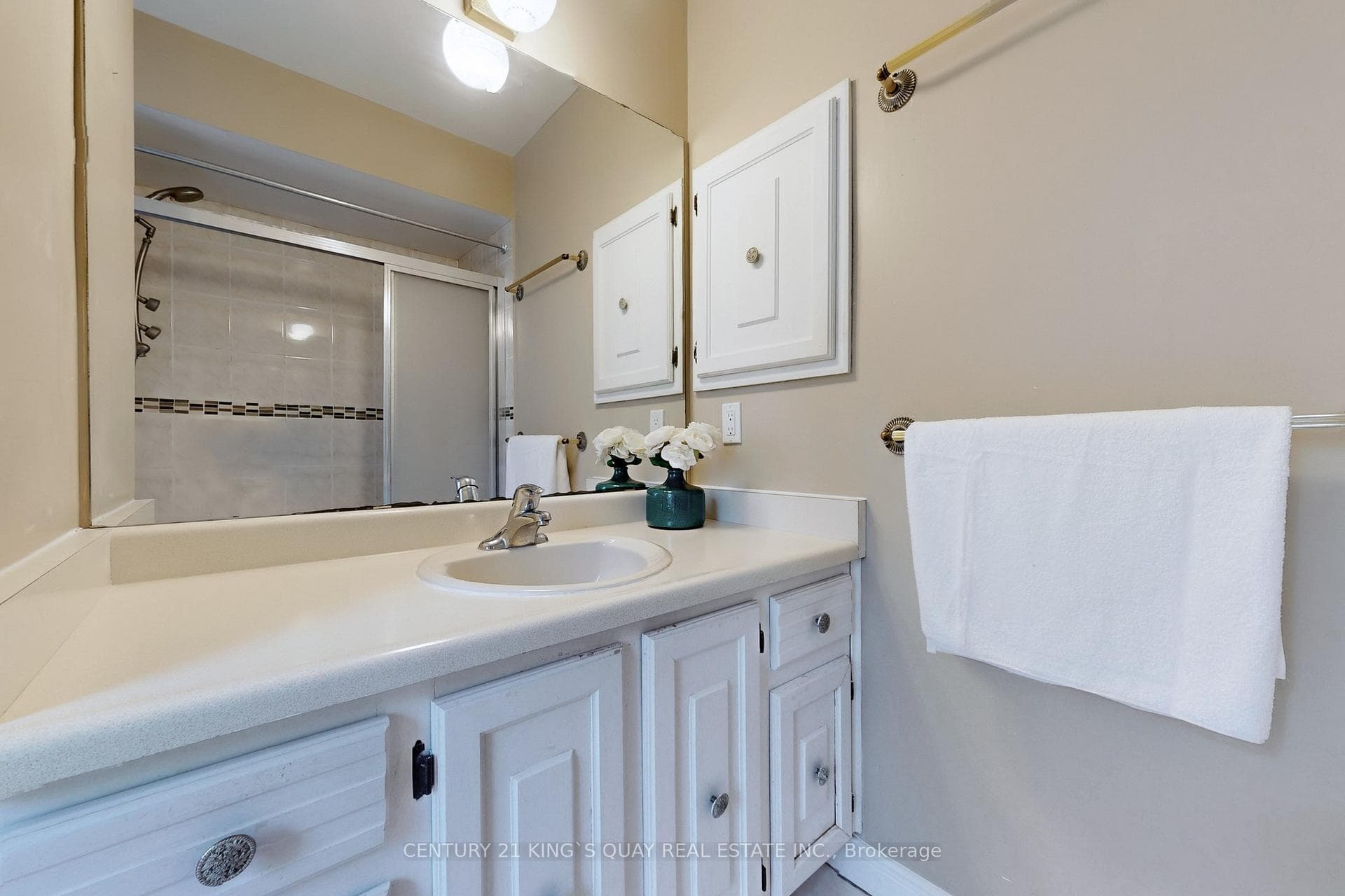 6 Terryhill Crescent photo 25