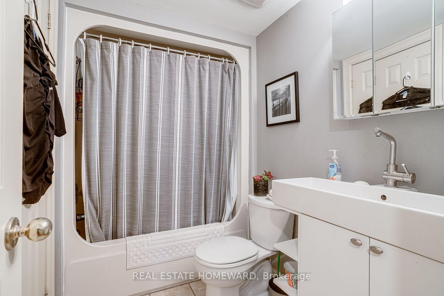 182 D'arcy Street Unit F204 photo 20