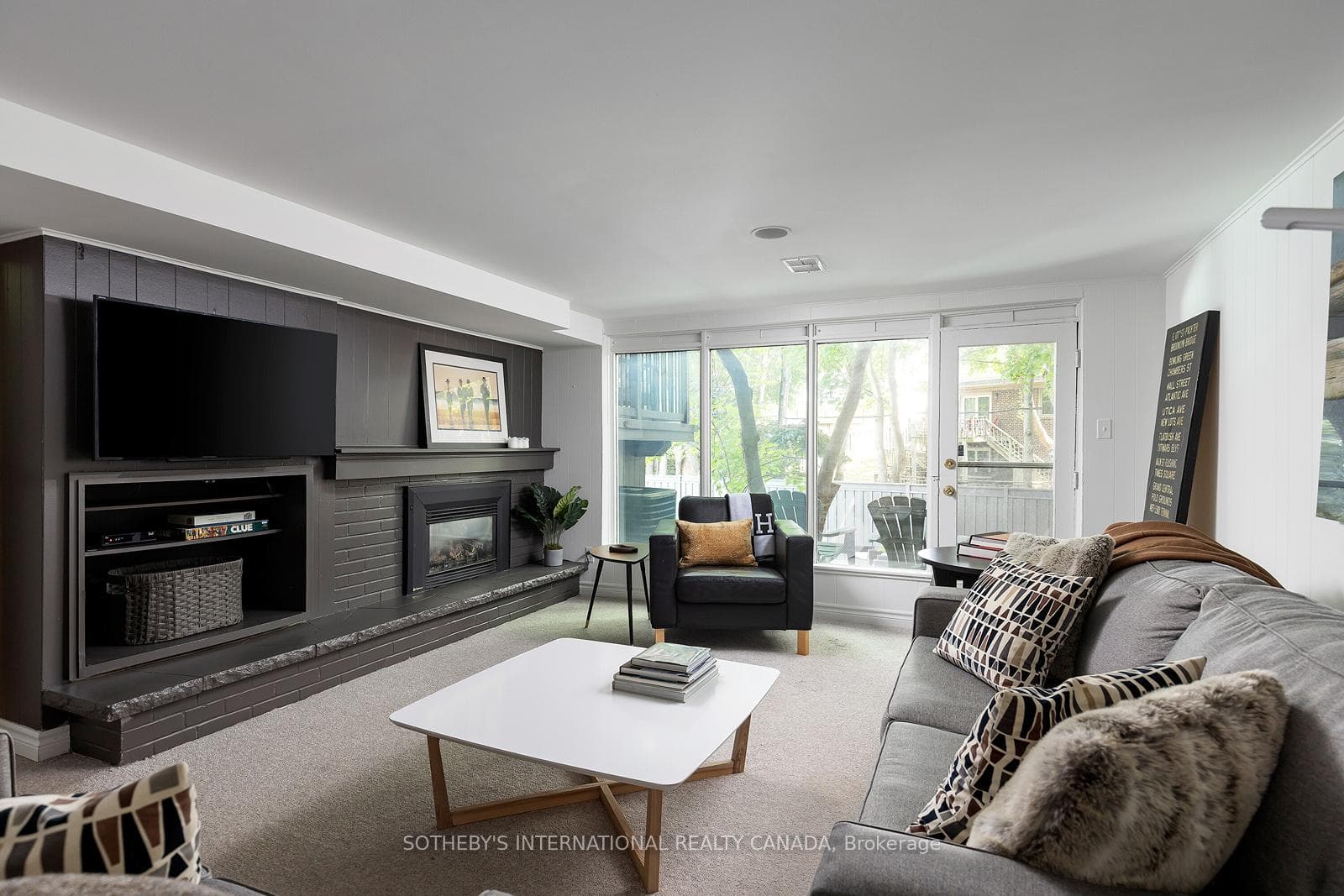 60 Doonaree Drive photo 22