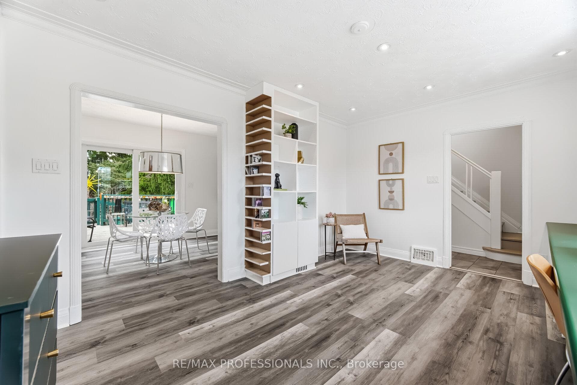 New Lamiate Flooring