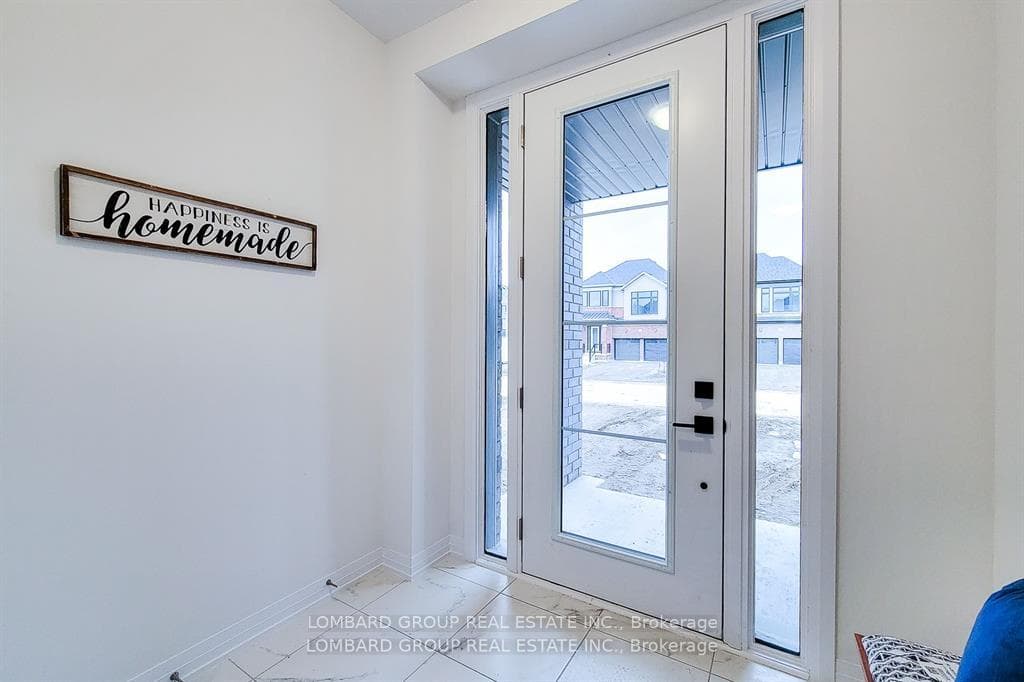 635 Windwood Drive photo 2