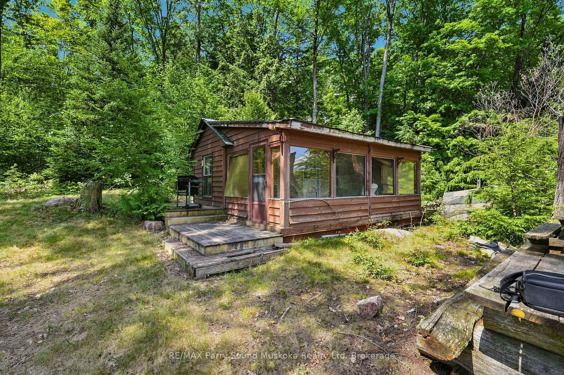 24 South Crane Lake Road photo 5