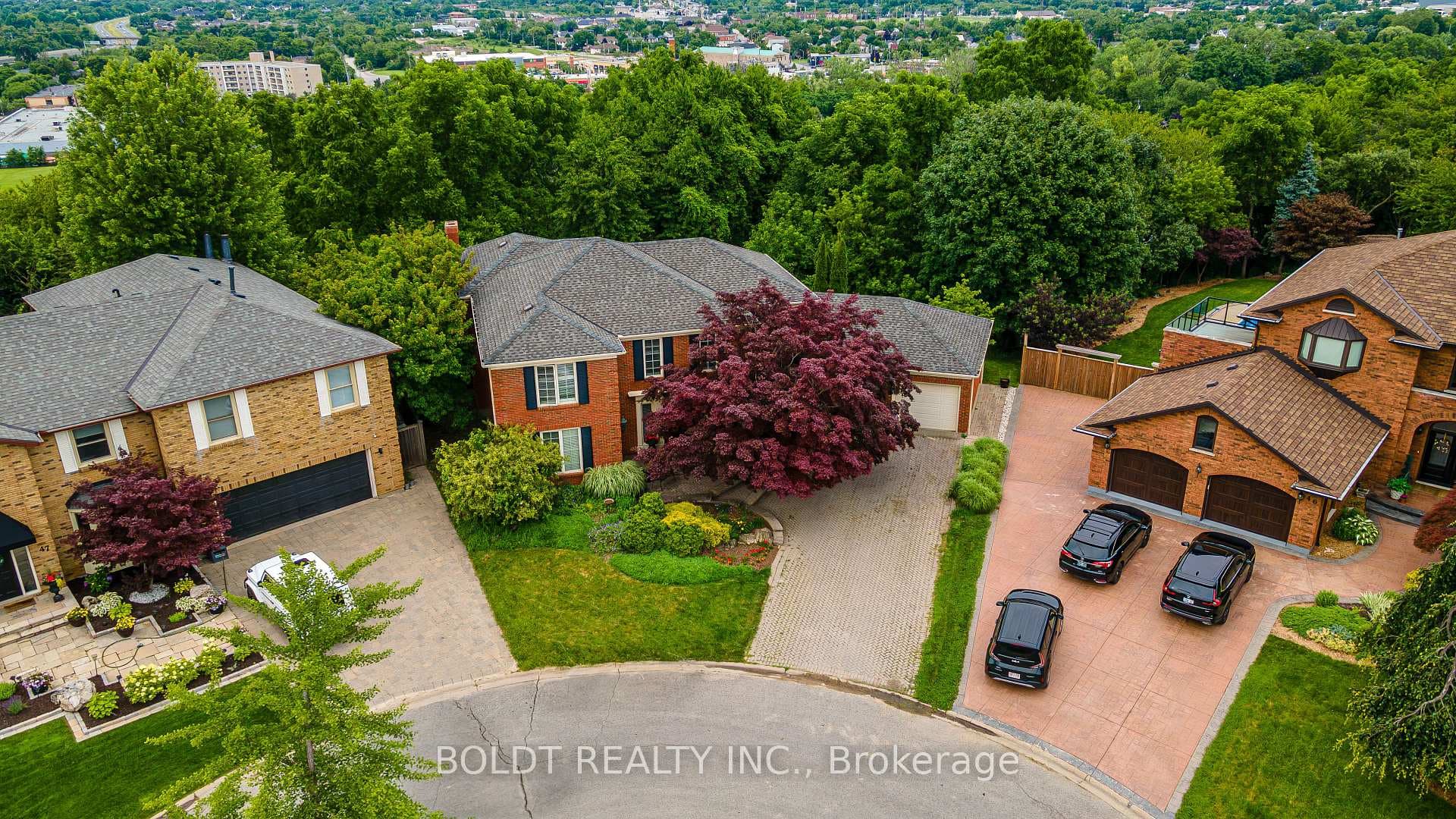 48 Ridge Point Drive photo 5