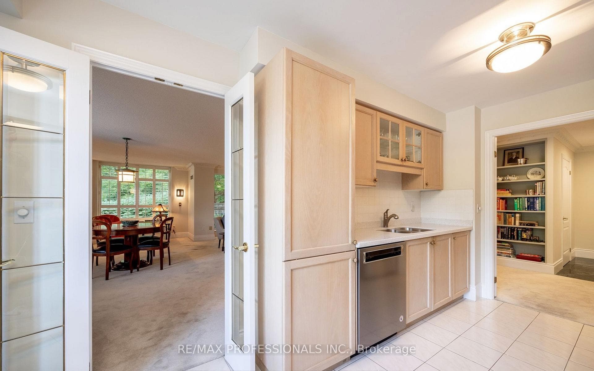 75 York Mills Road Unit 303 photo 11