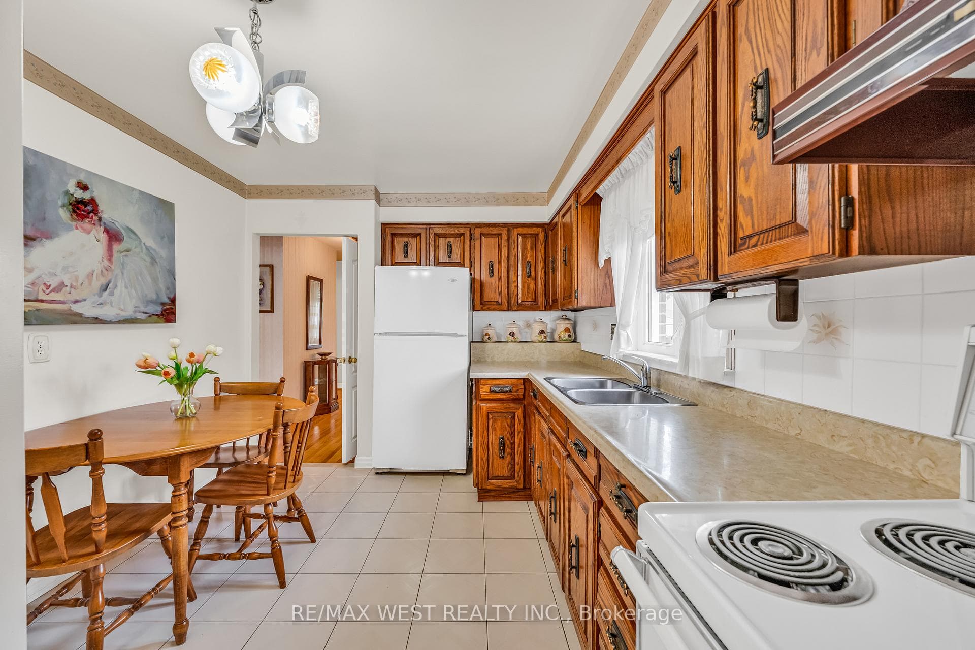 5 Picton Crescent photo 11