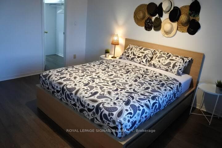 38 Hollywood Avenue Unit 317 photo 9