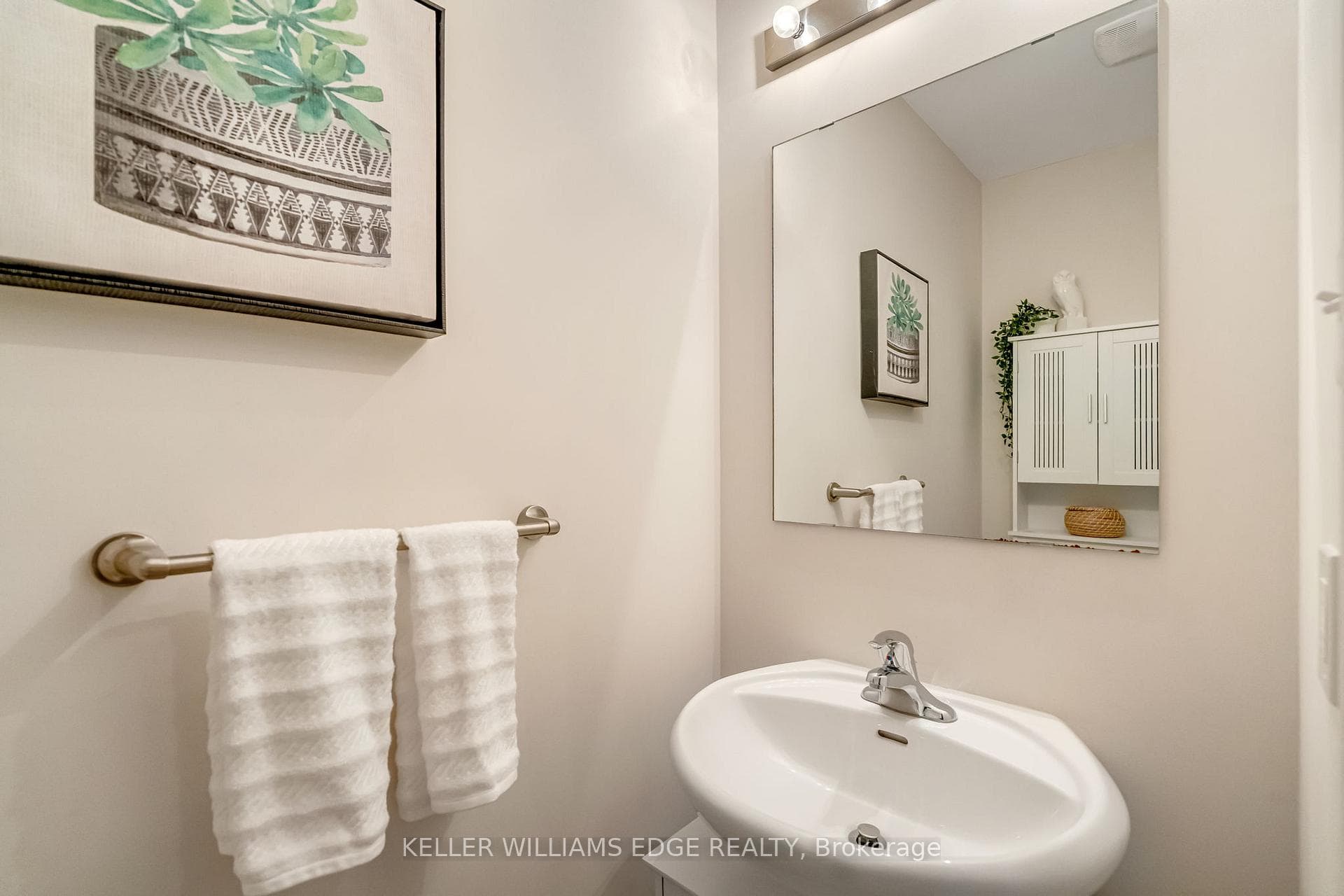 26 Hiscott Drive photo 5