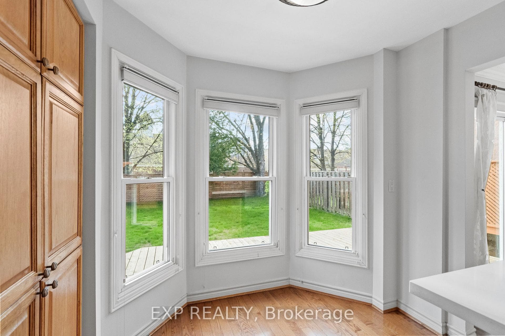 24 Juniper Crescent photo 7