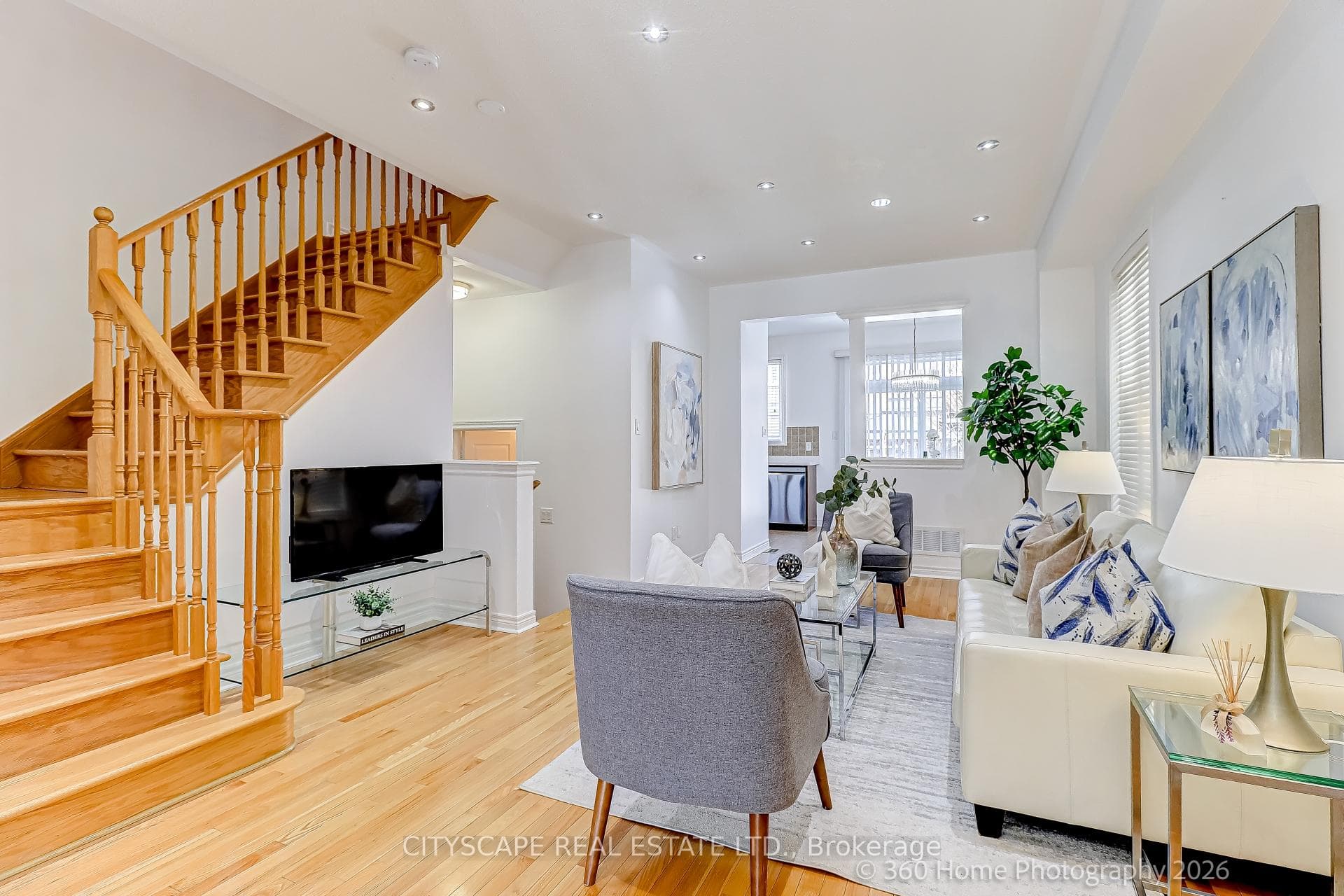 5487 Fudge Terrace photo 2