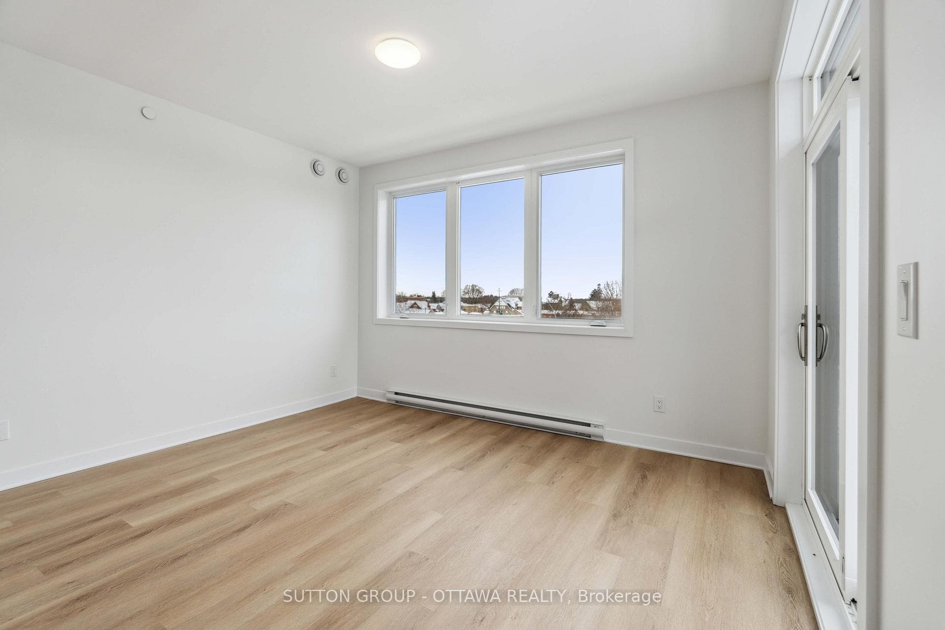7 MAPLE Avenue Unit 210 photo 5