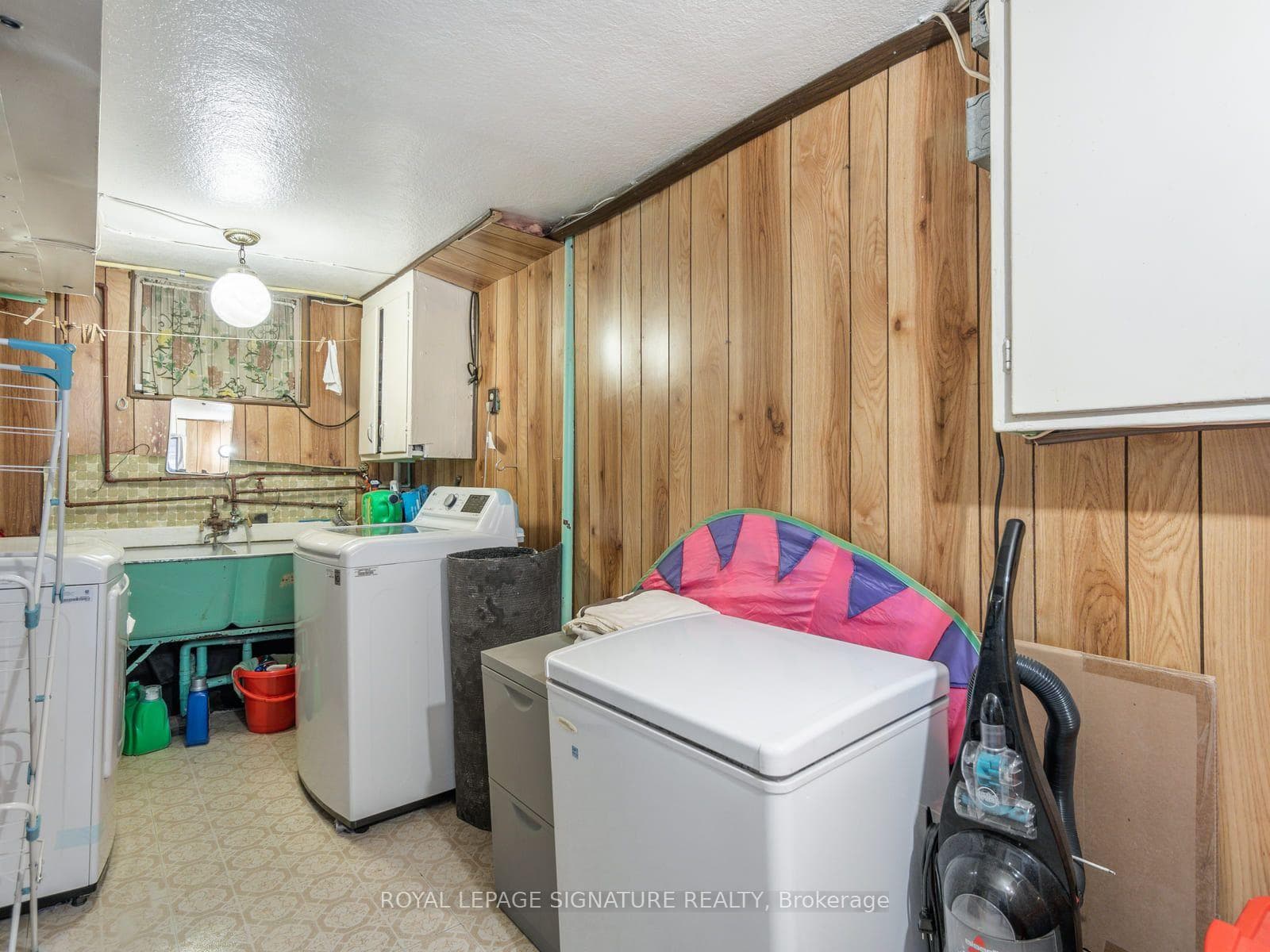 31 Brookview Drive photo 30
