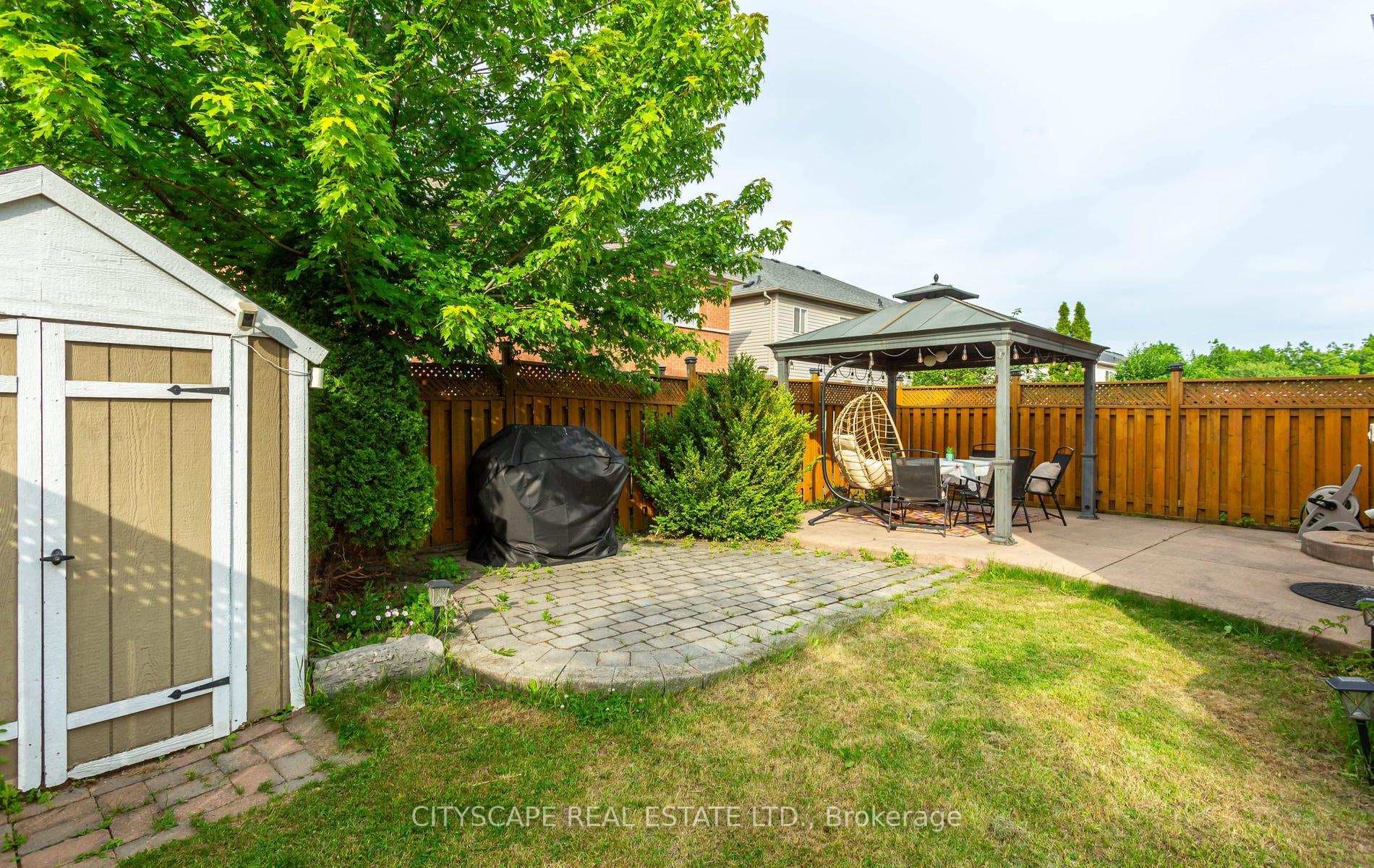 91 Waters Boulevard photo 34