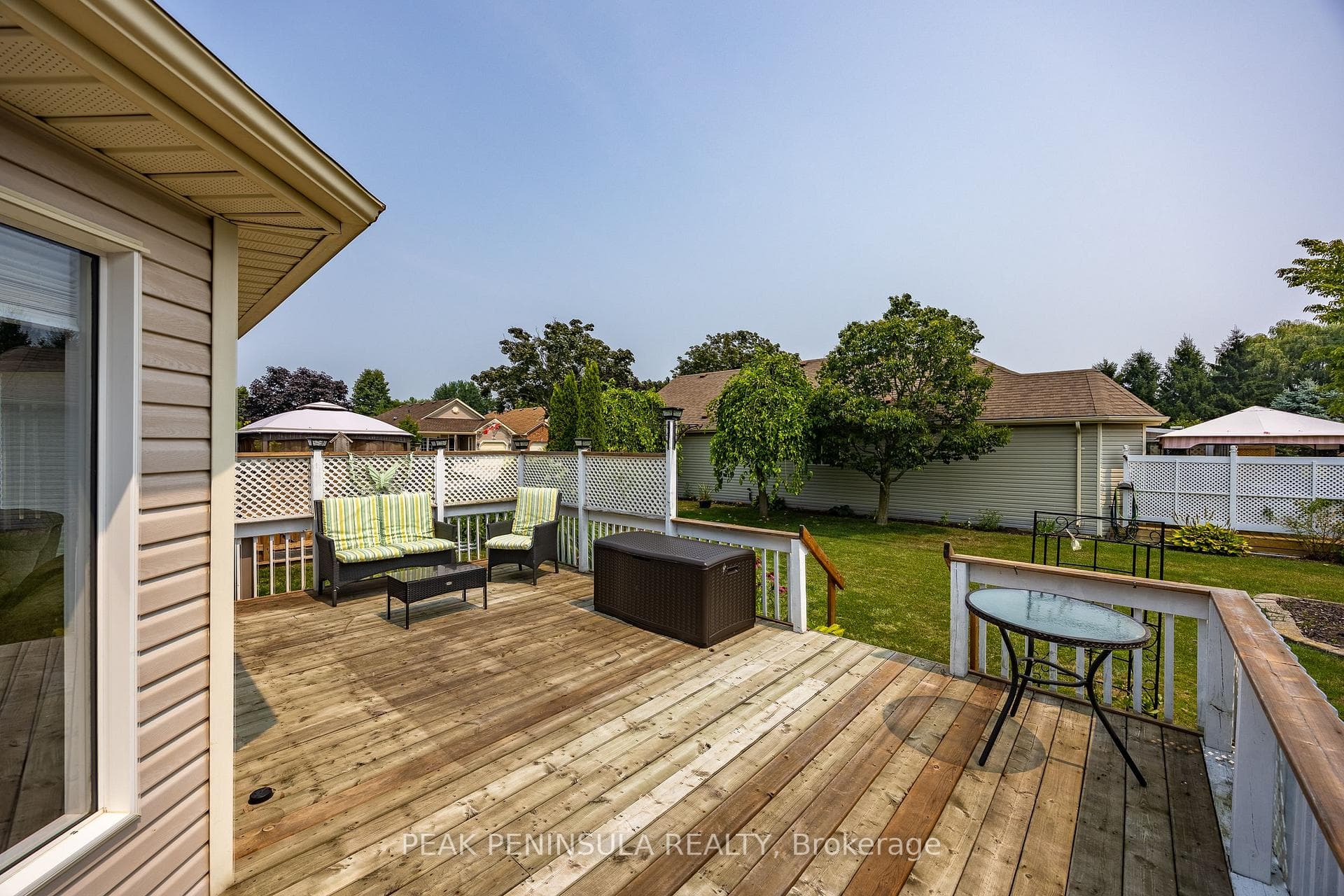 9 Walsingham Drive photo 27