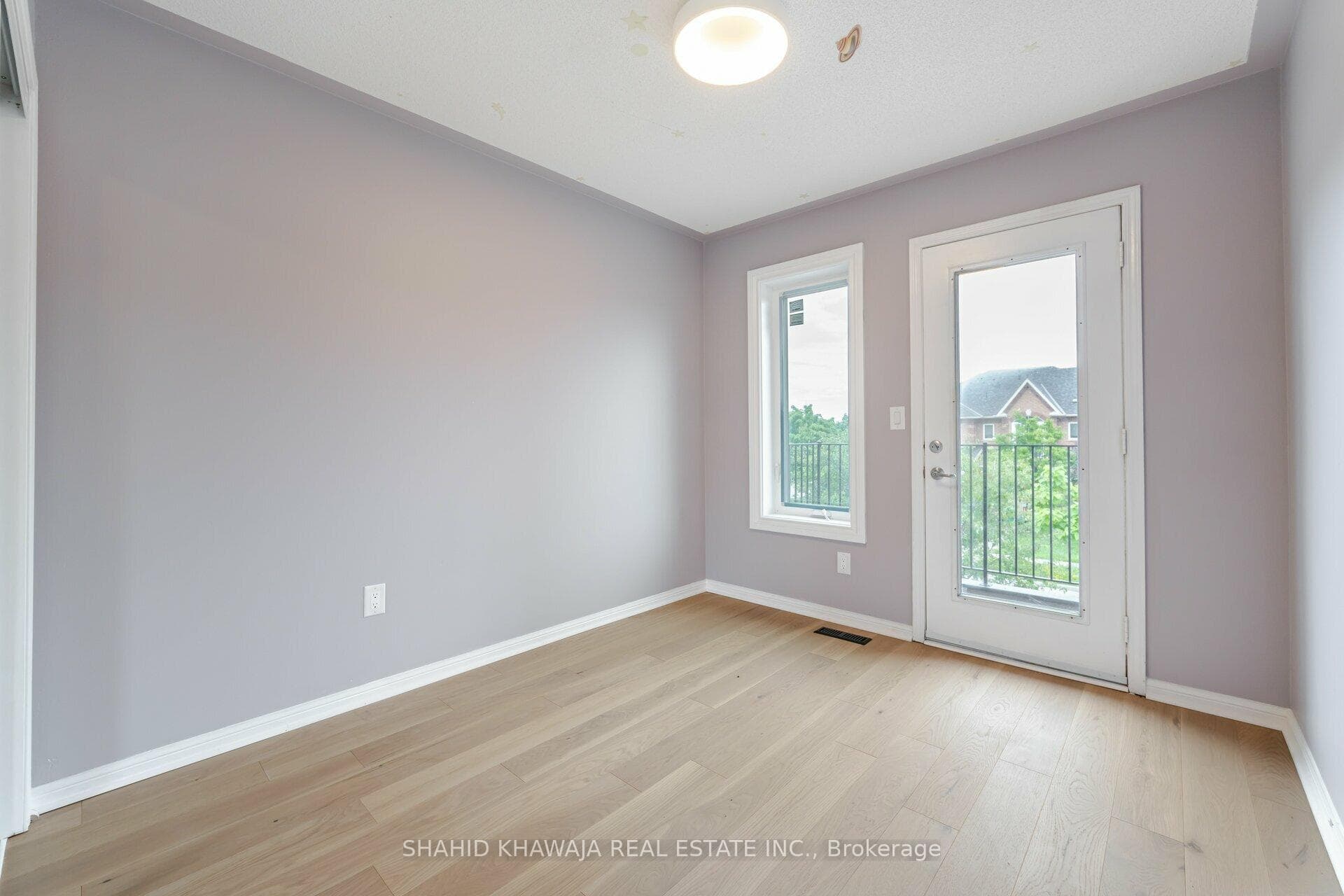 3930 Coachman Circle photo 24