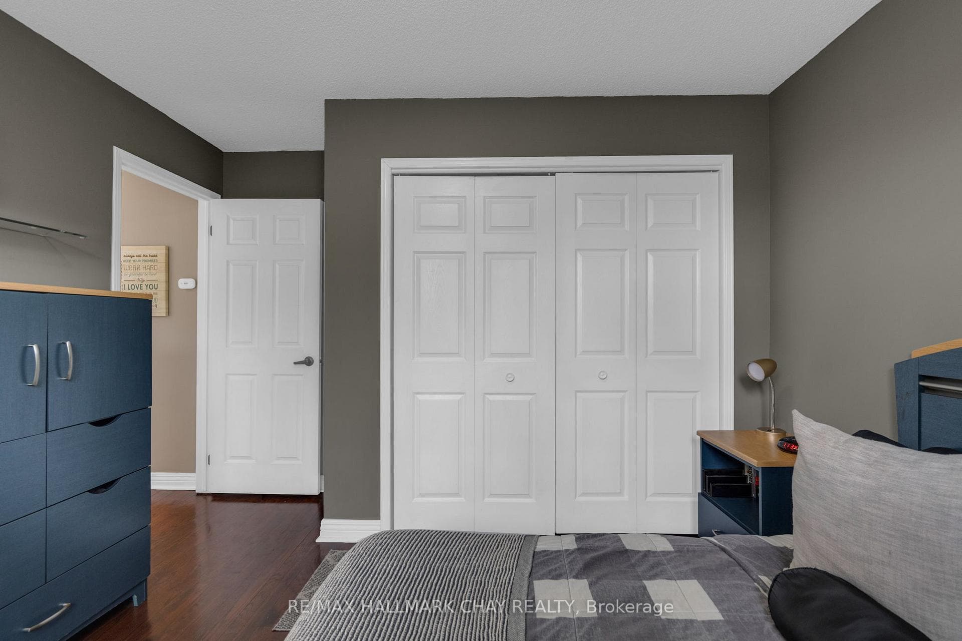 34 Crompton Drive photo 21