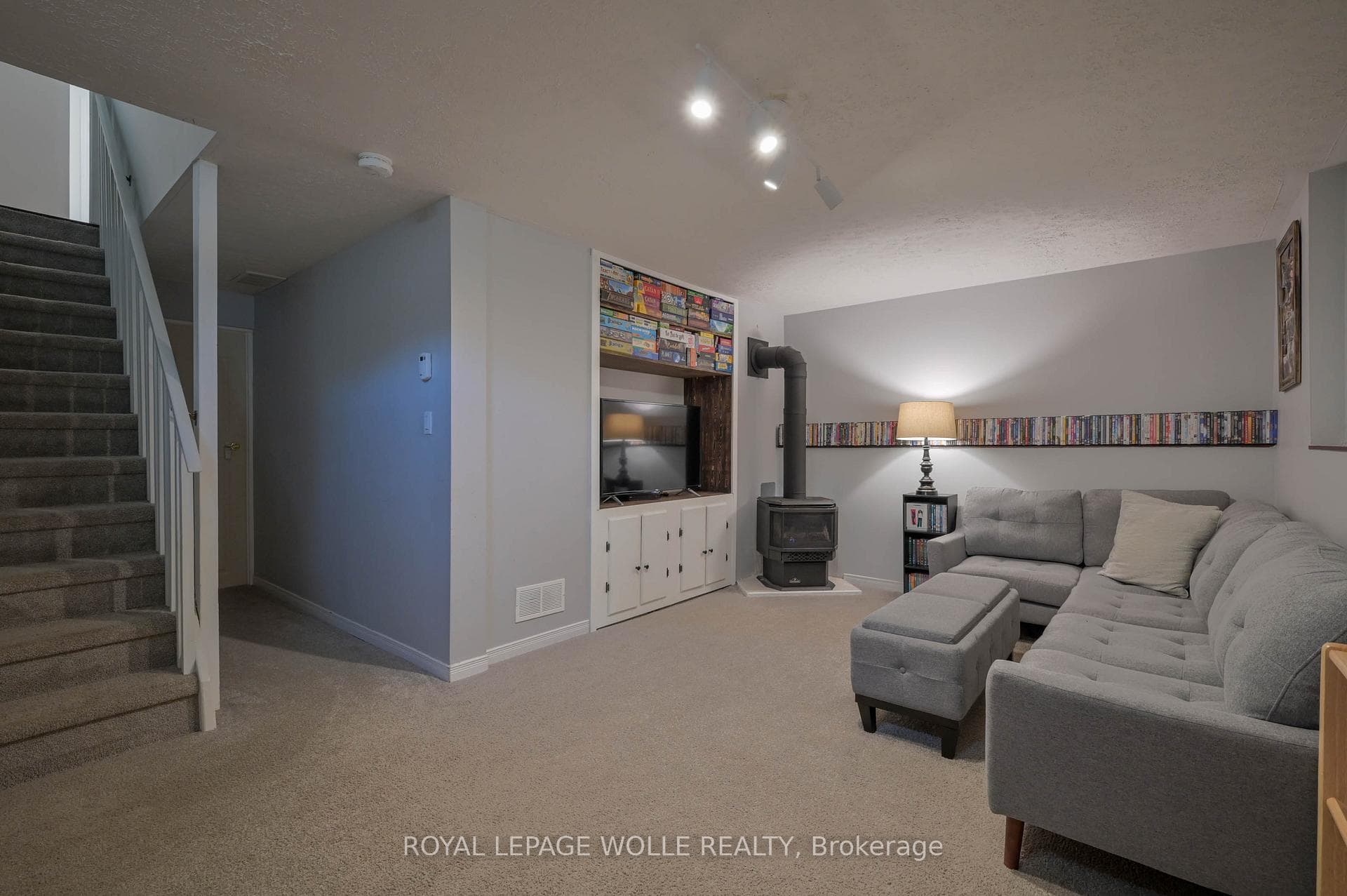 122 Foxhunt Road photo 29