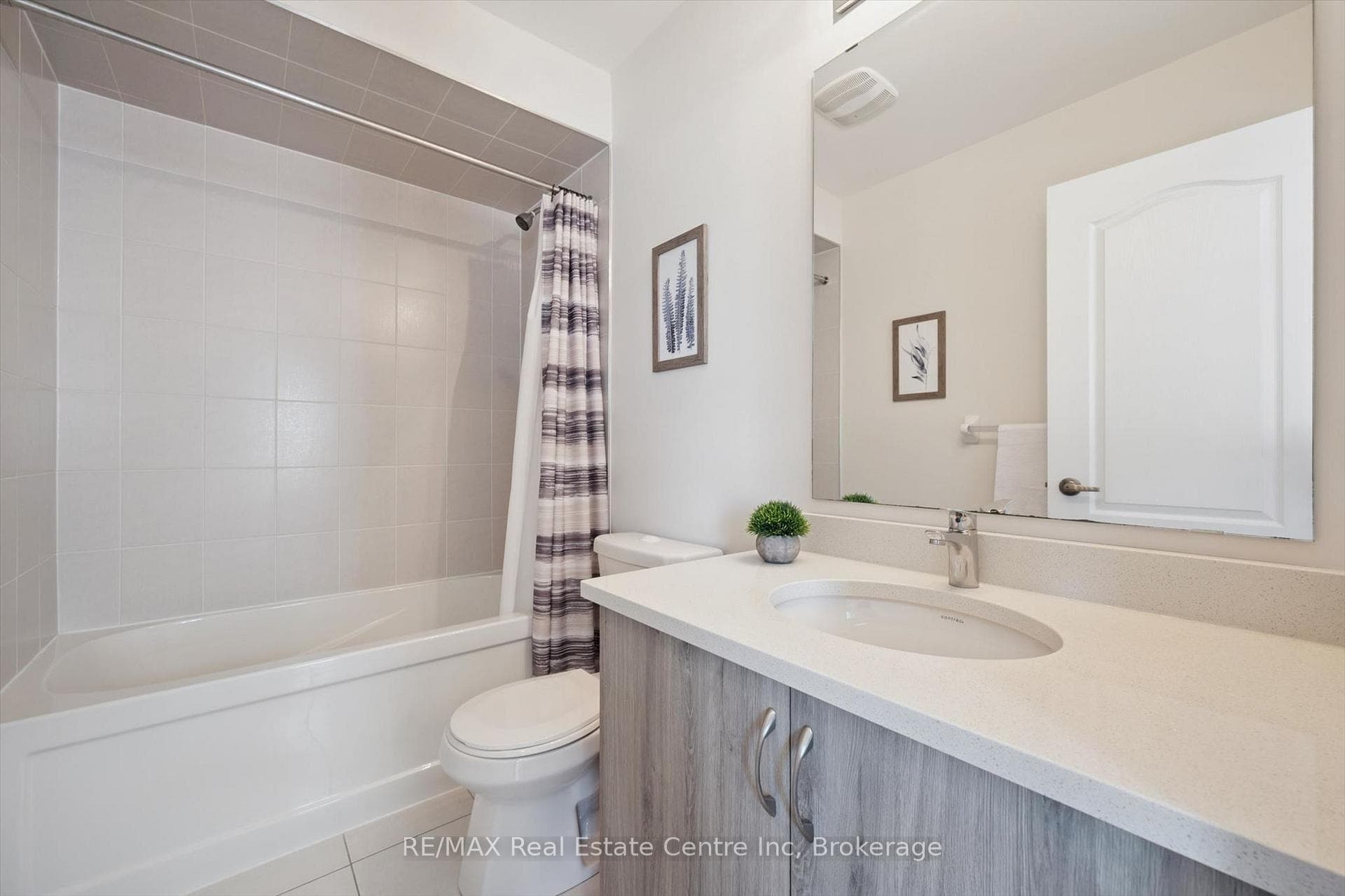 126 Watson Parkway Unit 9 photo 28