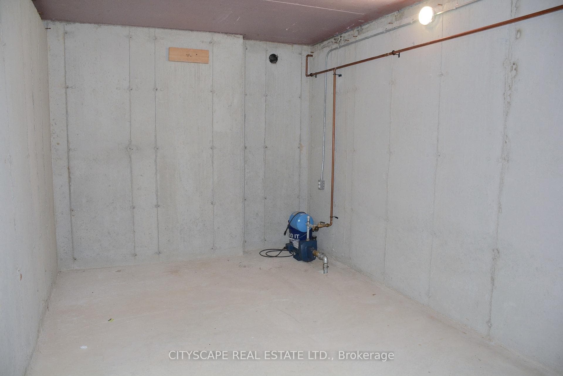 Cold Room in Basement