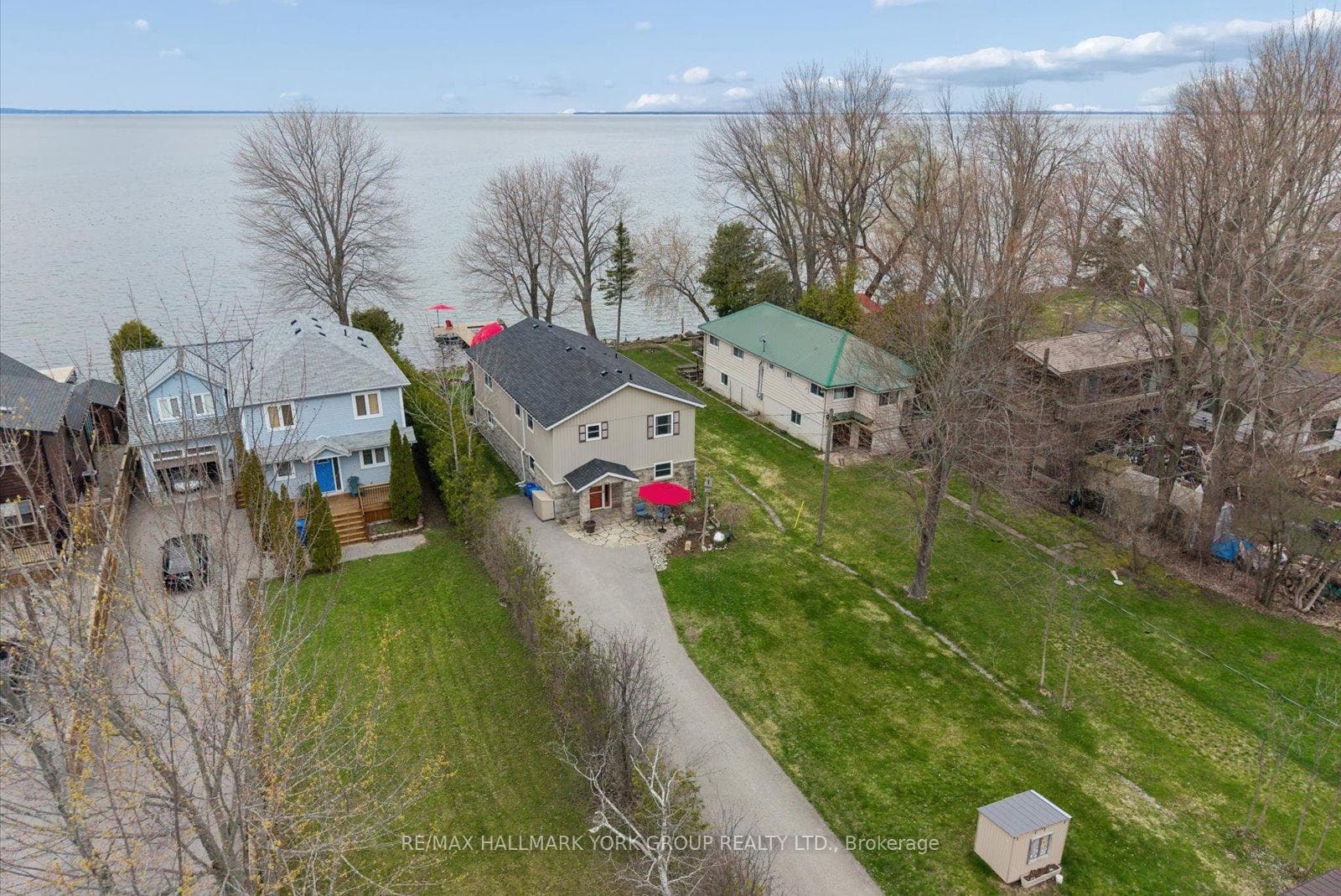 168 Irving Drive photo 2