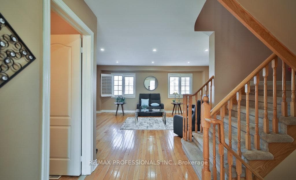 3319 Southwick Street photo 24