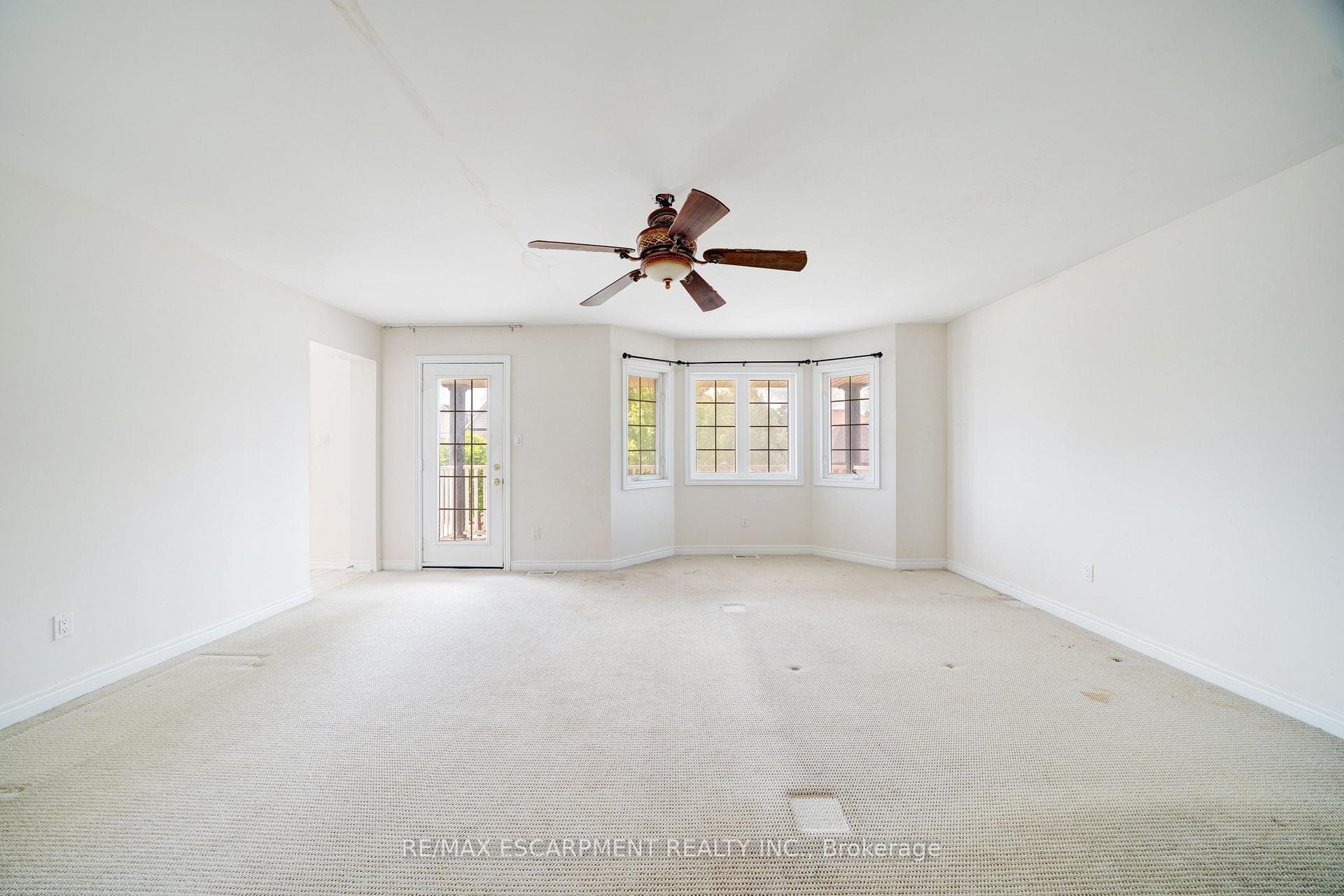 11 Belsey Lane photo 26