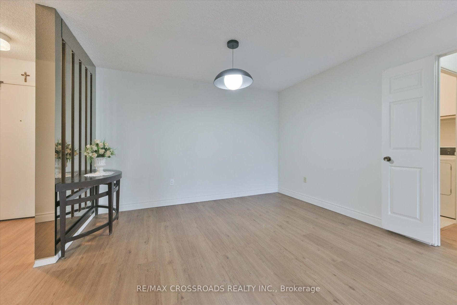 2330 Bridletowne Circle Unit 308 photo 10