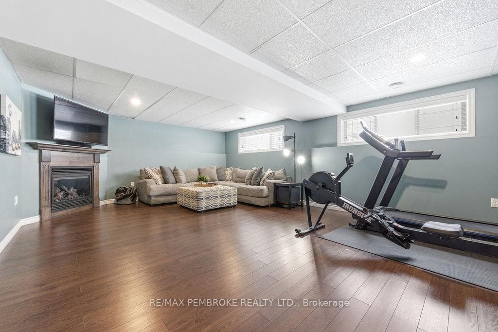 17 Greenvale Crescent photo 22
