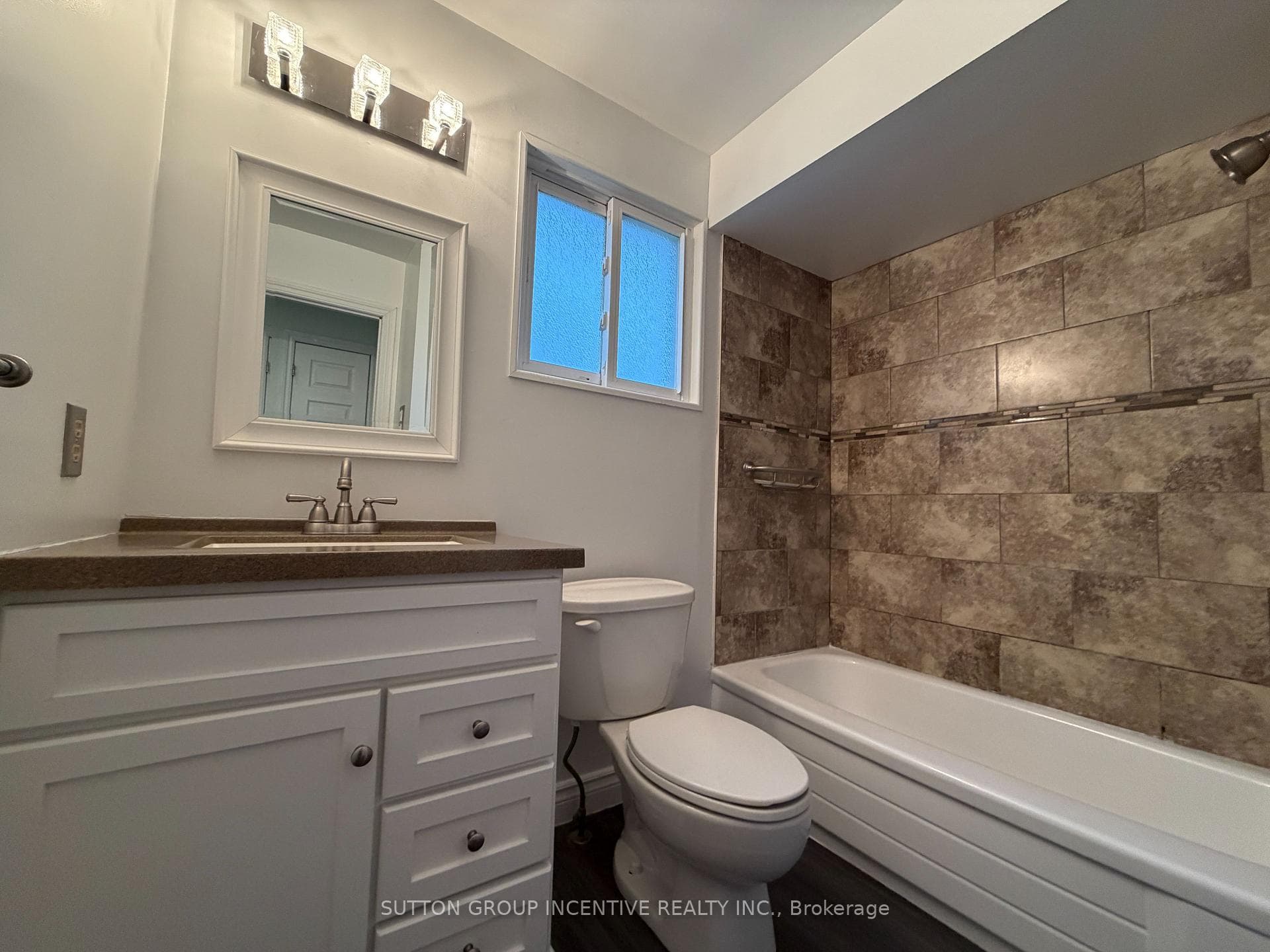 90 Moon Drive photo 17