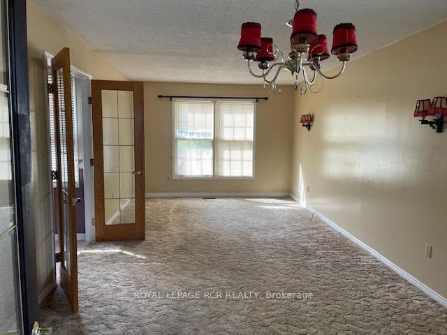 200 Jull Court photo 8