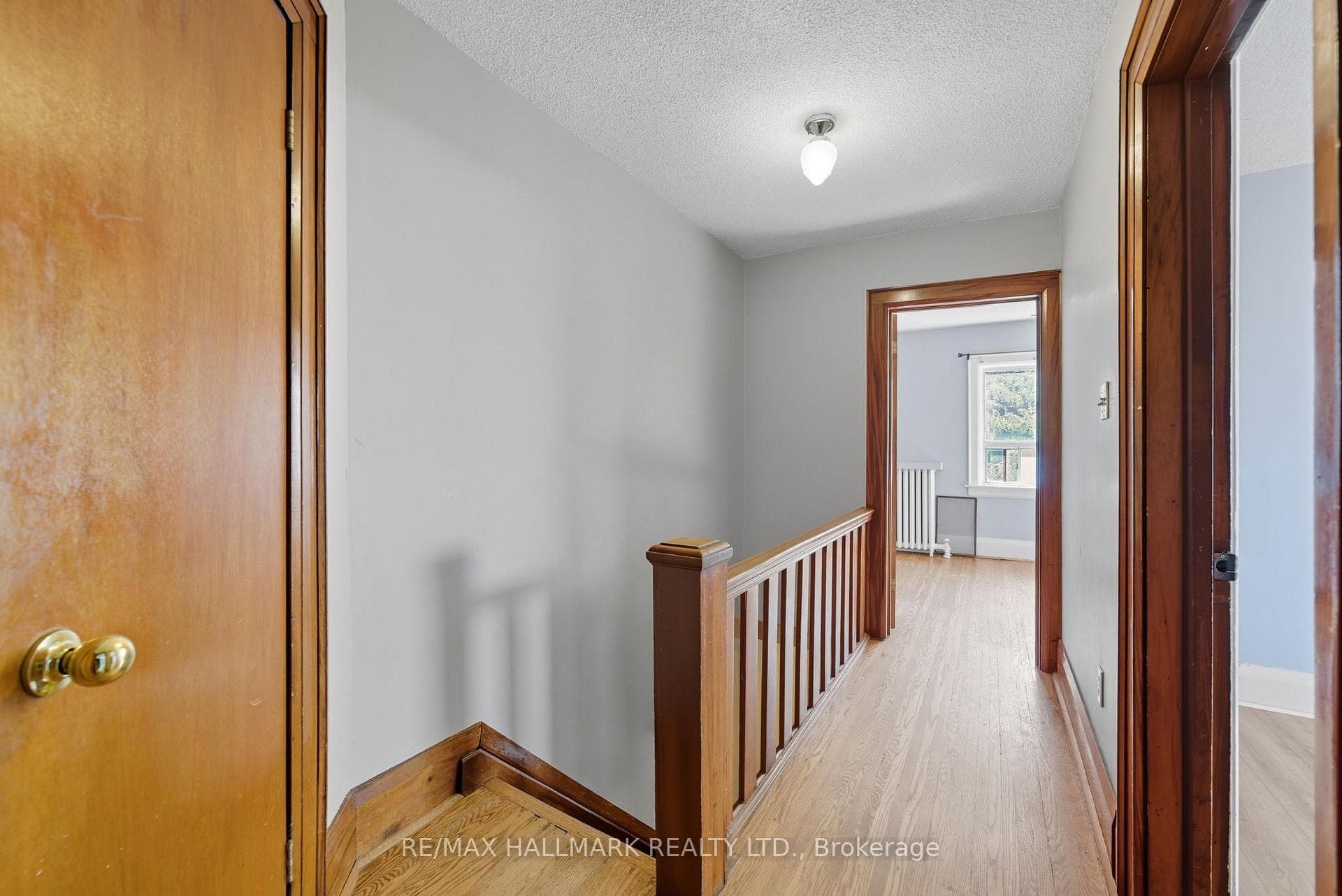 386 Belsize Drive photo 21