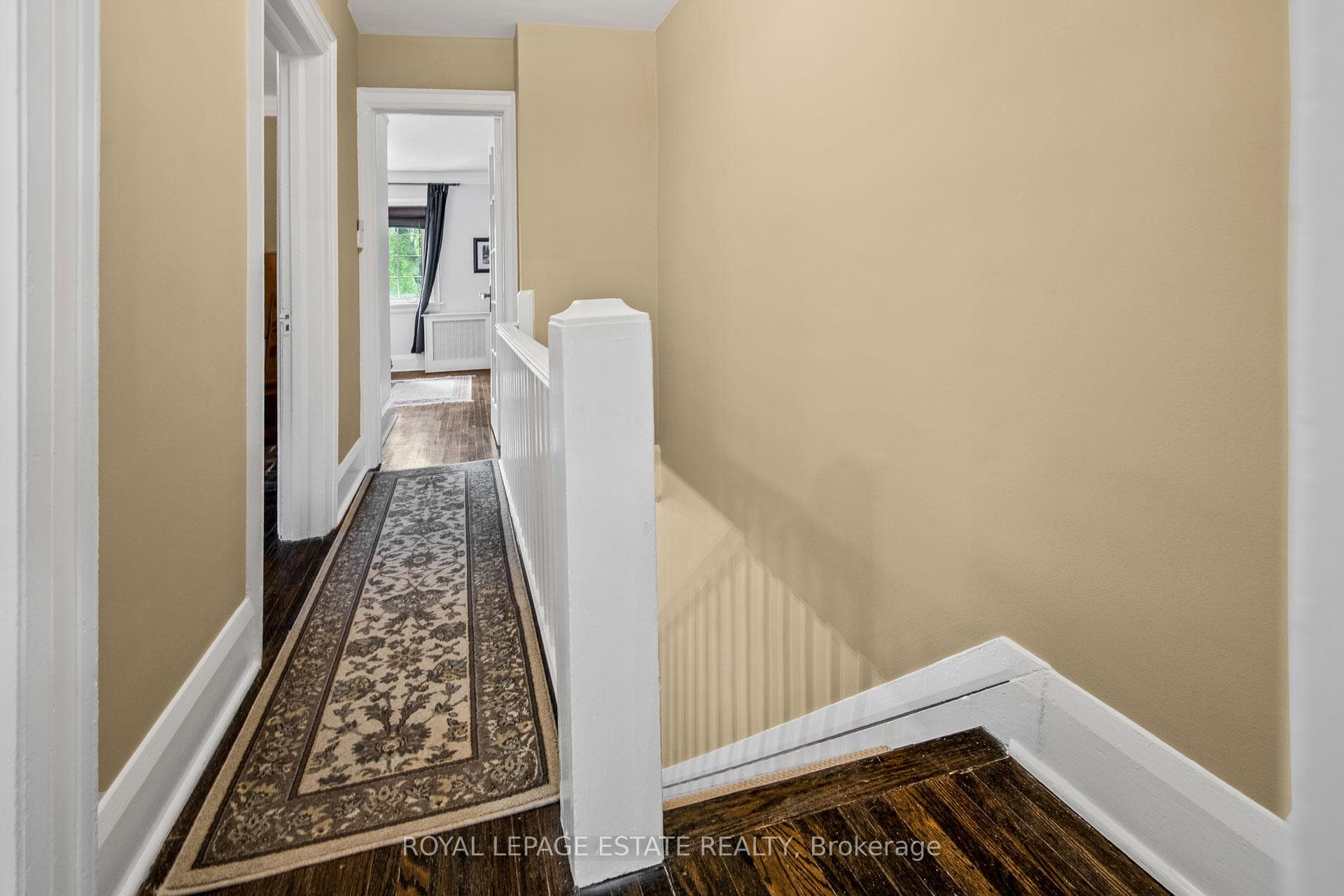 512 Soudan Avenue photo 16