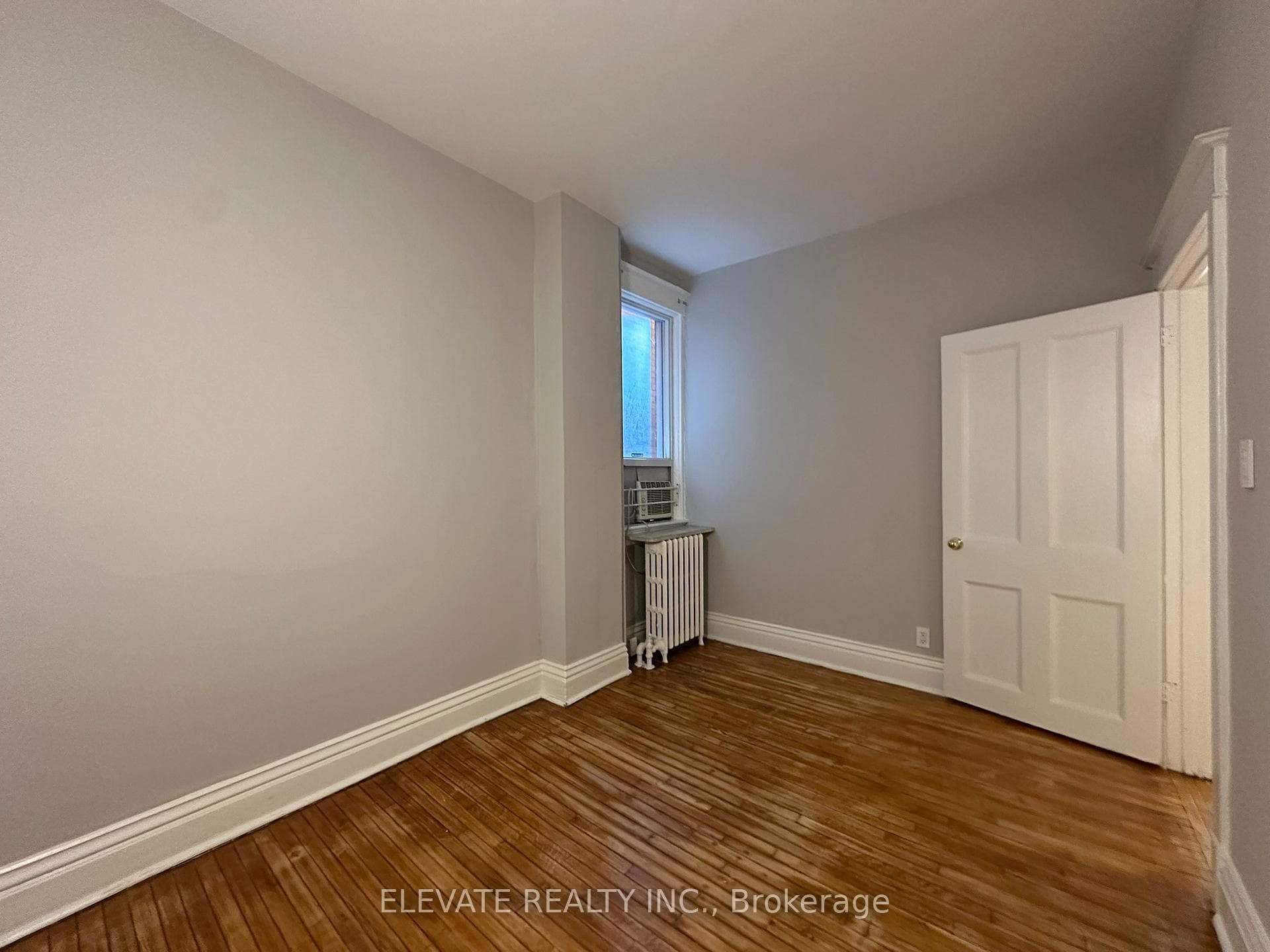 63A Garden Avenue Unit 1 photo 8