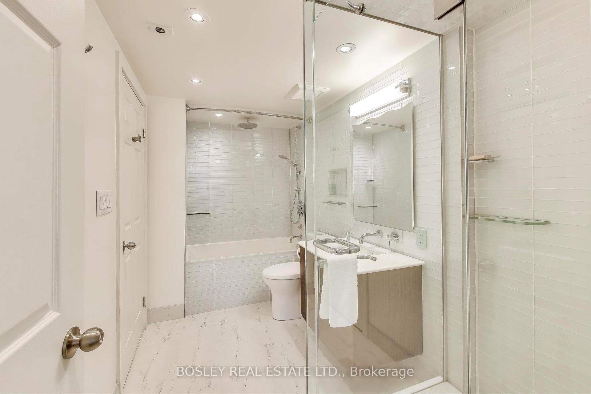 12 Sudbury Street Unit 2403 photo 26