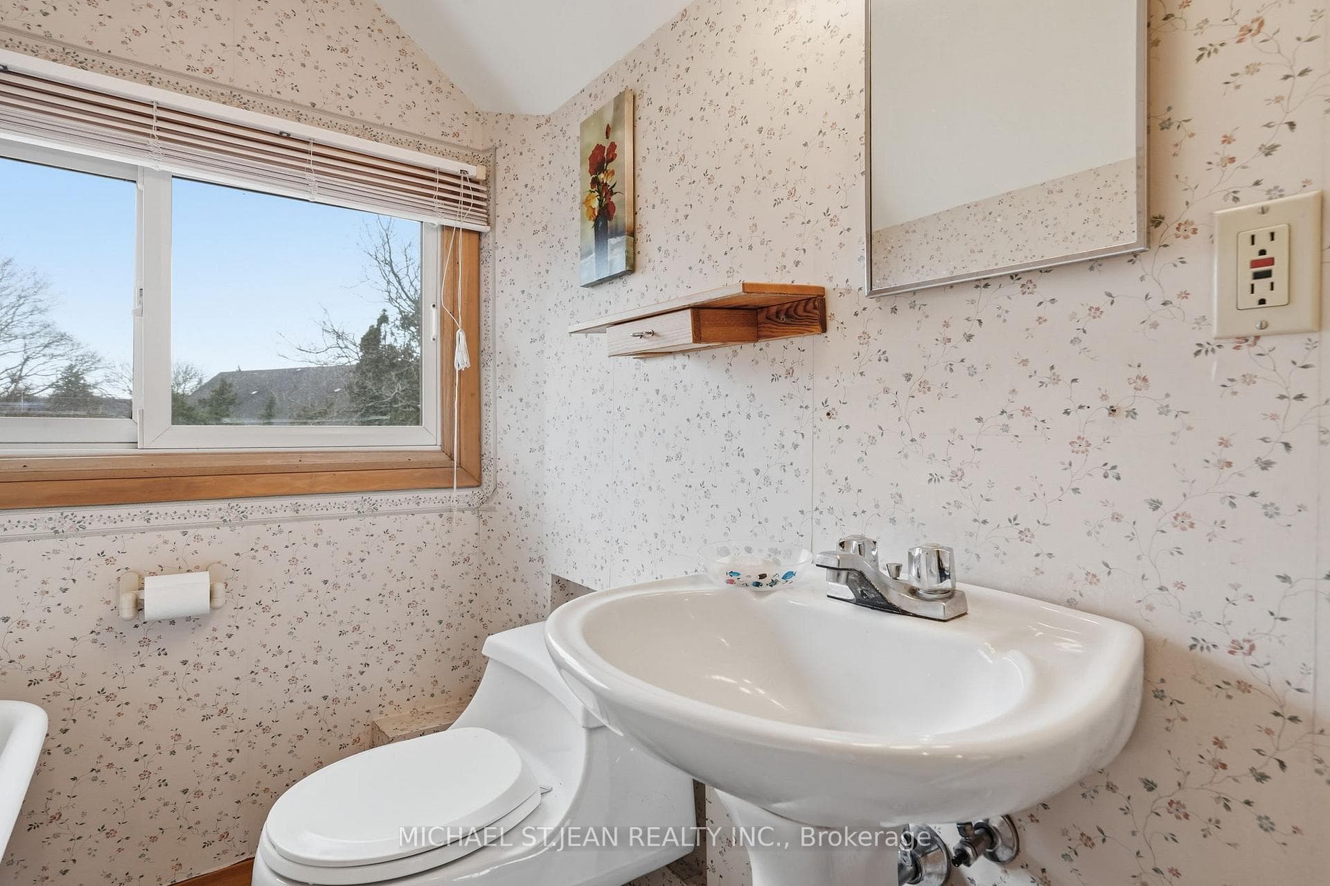 88 Cline Avenue photo 33