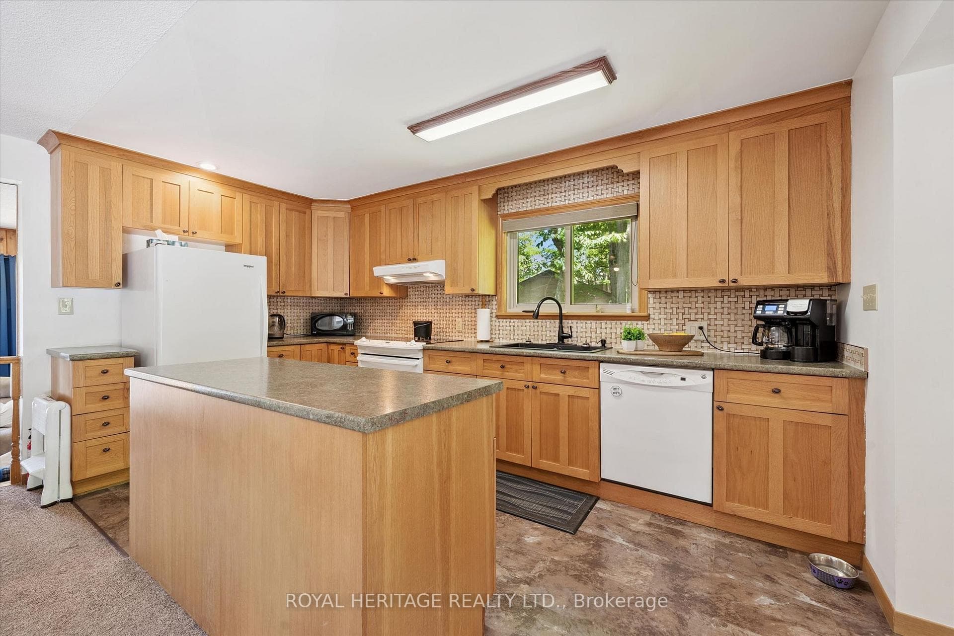 614 Sieber Road photo 10