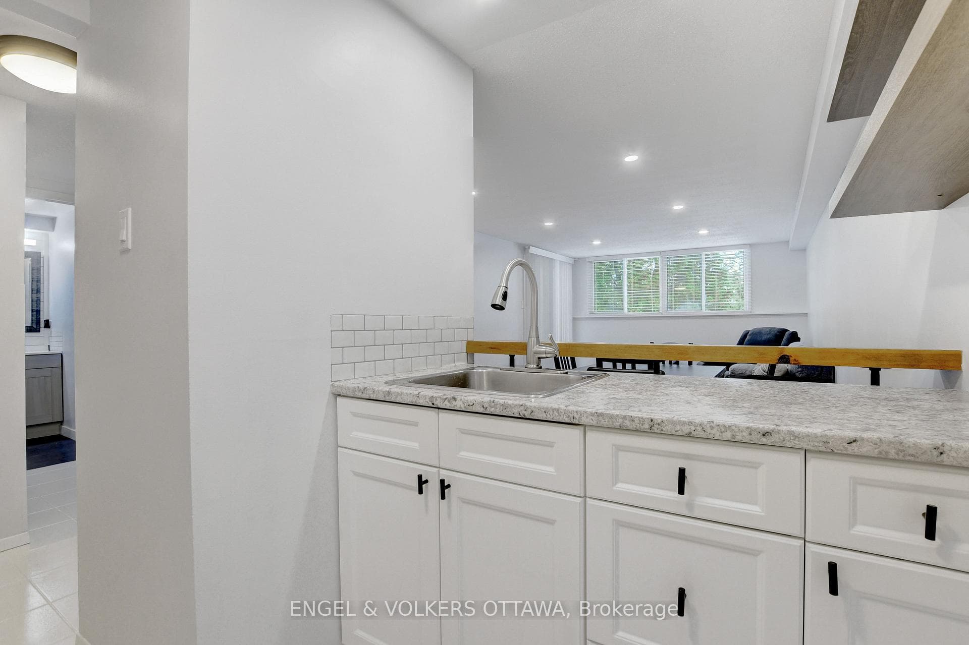 6532 Bilberry Drive Unit 112 photo 14