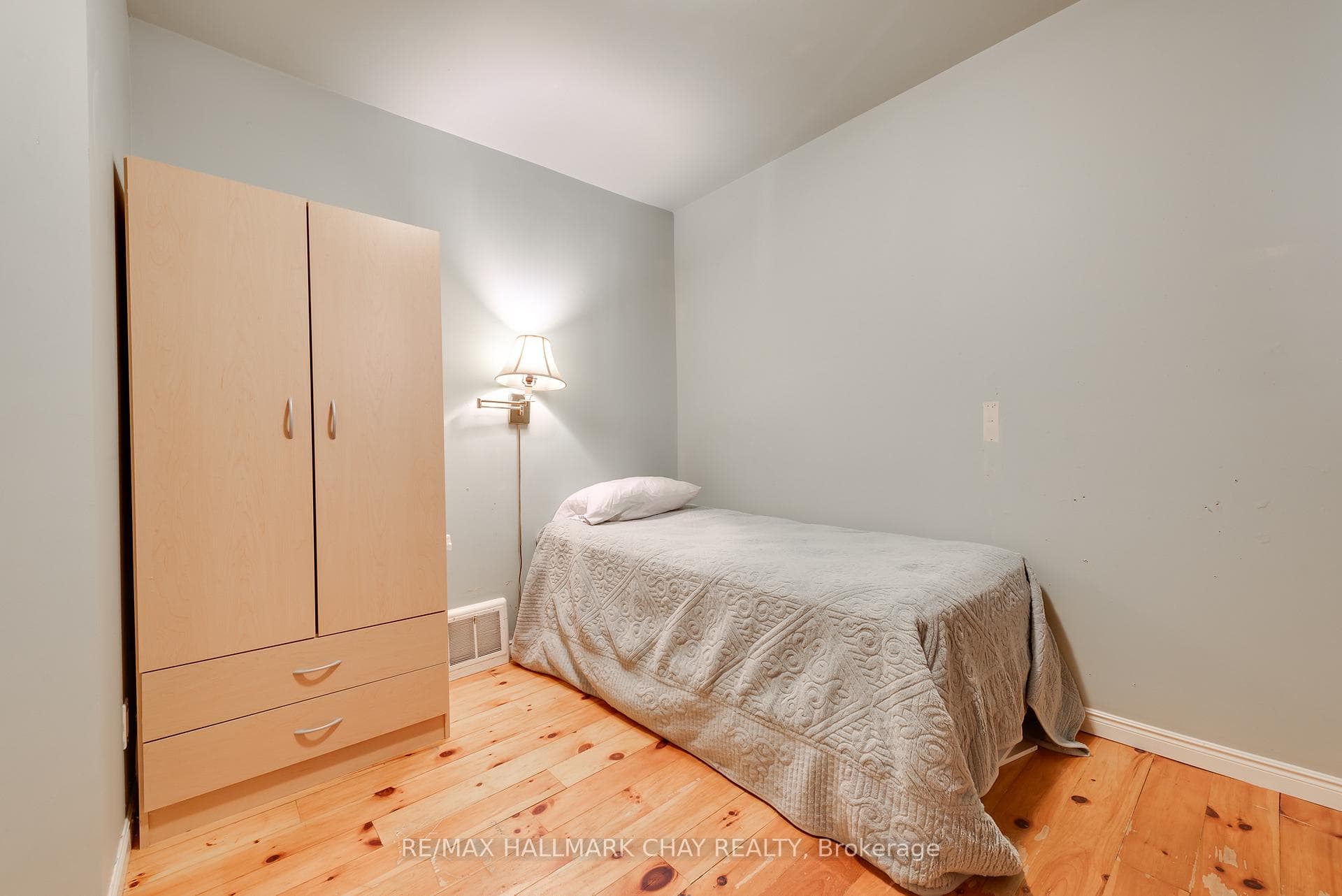 377 Forest Avenue photo 21
