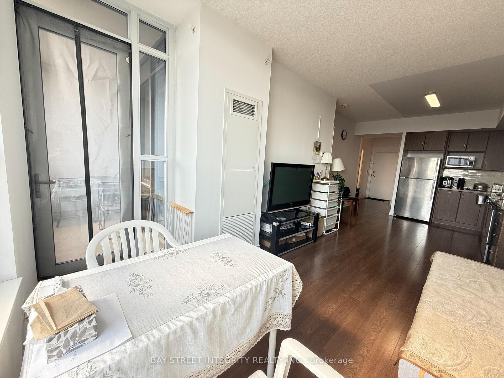 99 South Town Centre Boulevard Unit 315 photo 4