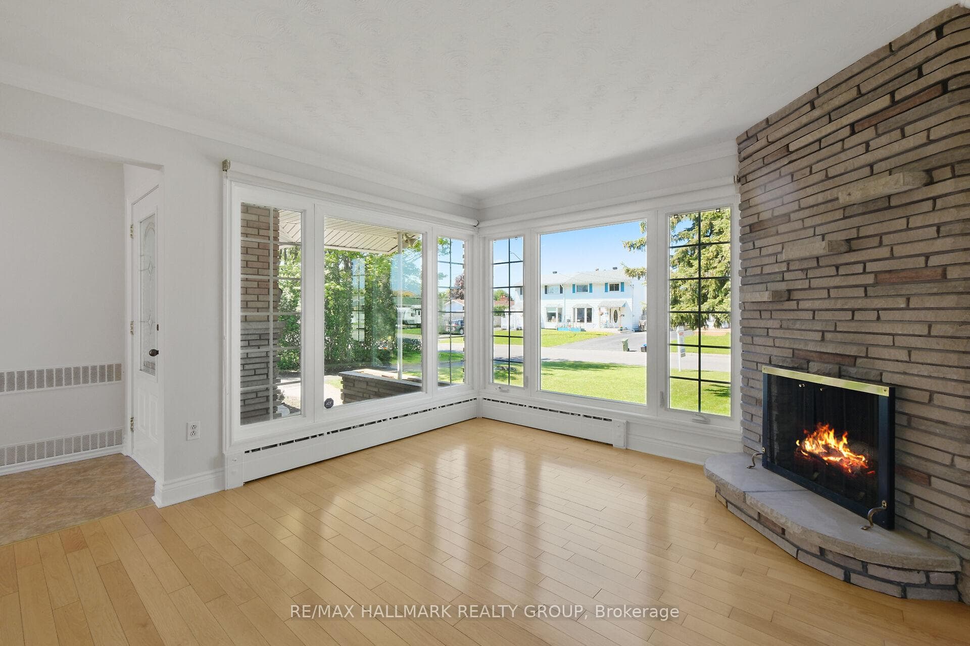 1399 Aurele Street photo 6