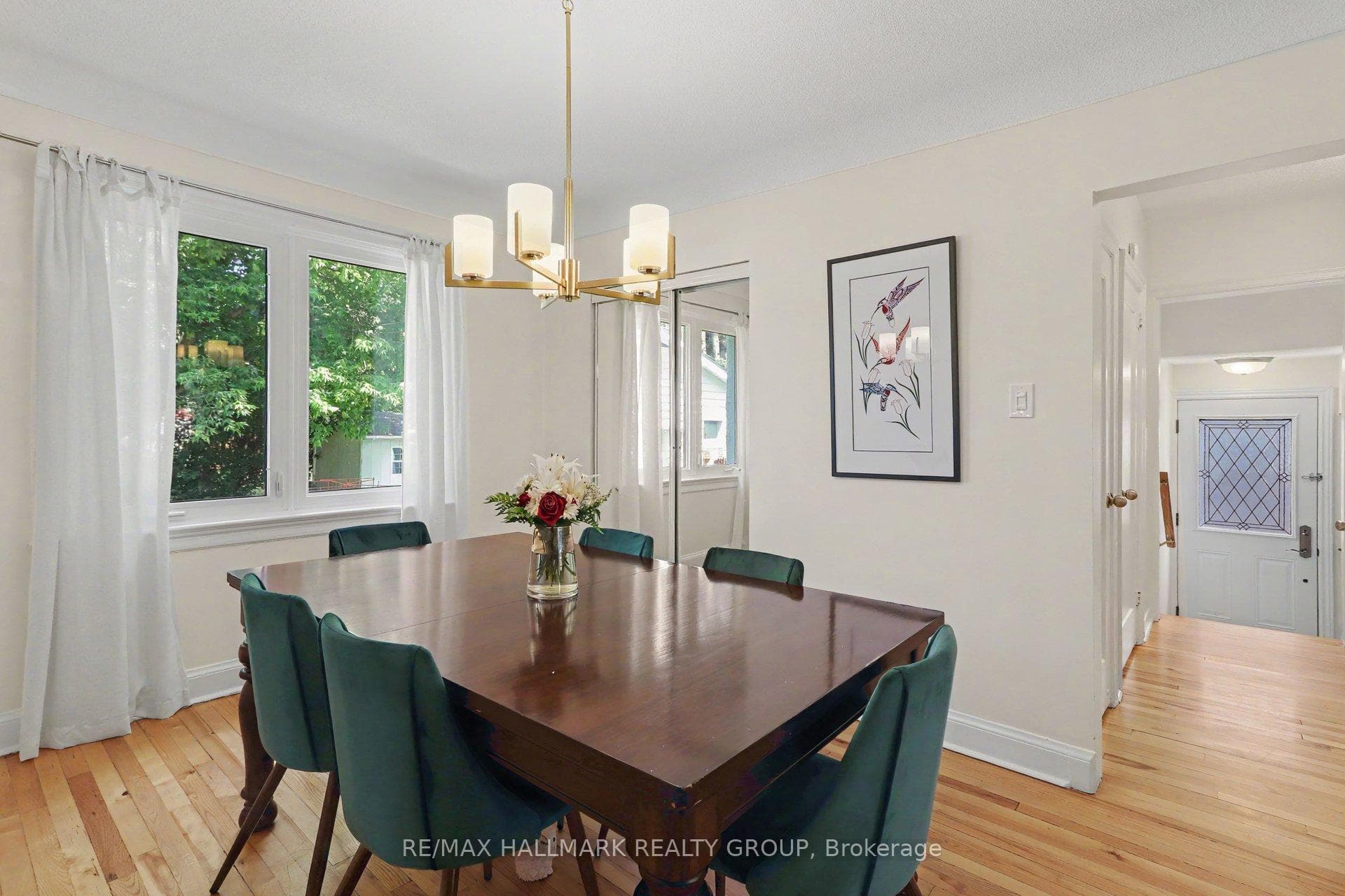 99 Dagmar Avenue photo 7