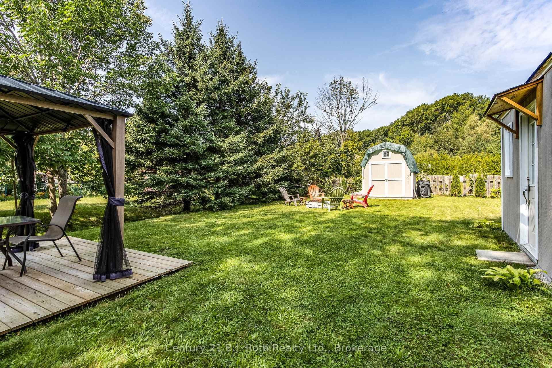 8 Arbor Road photo 15