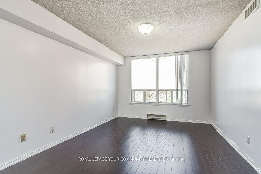 88 Corporate Drive Unit 1817 photo 22