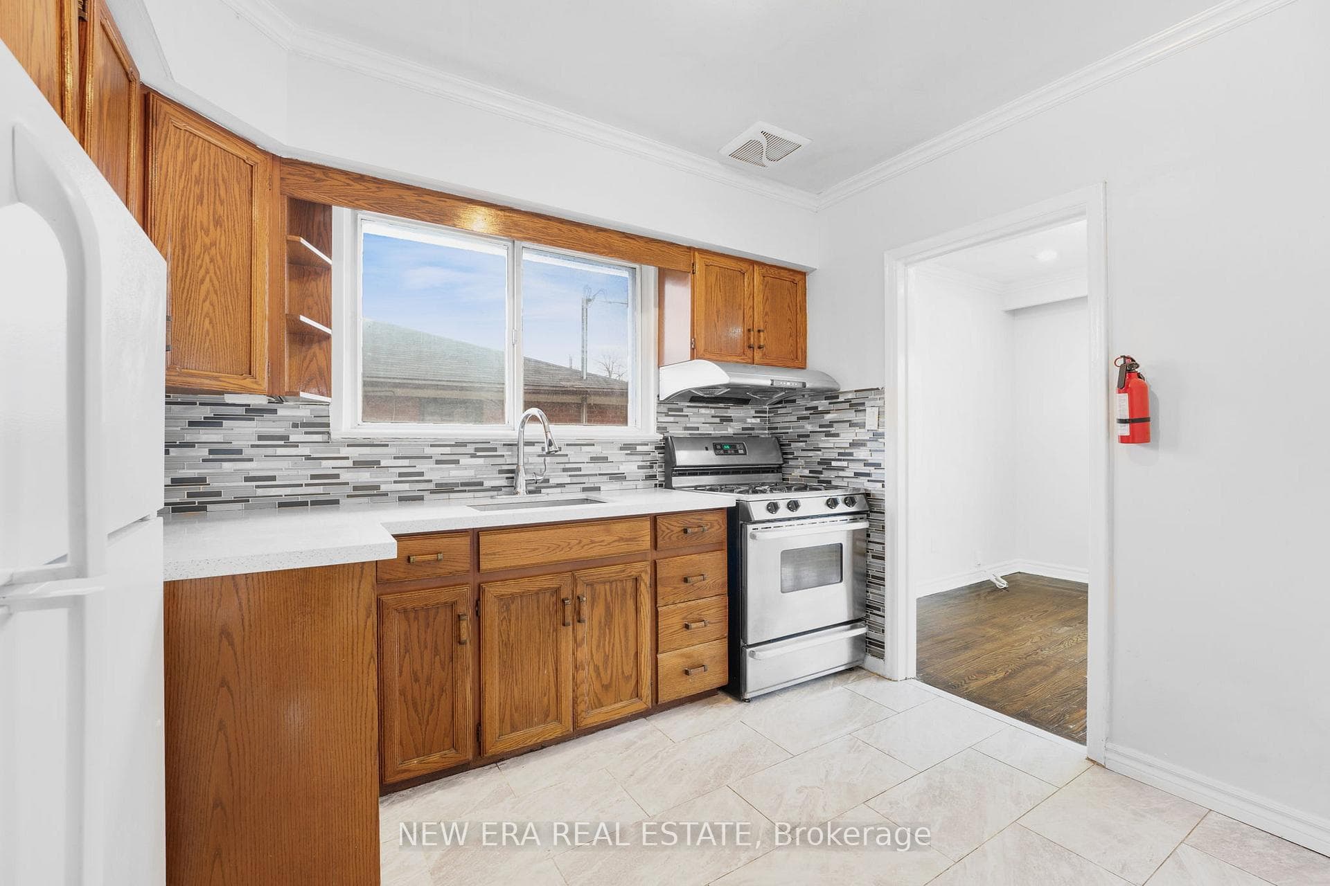 17 Vanwart Drive photo 11