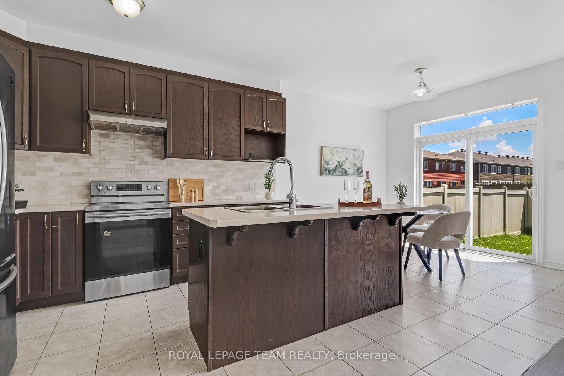 4852 Abbott Street photo 10