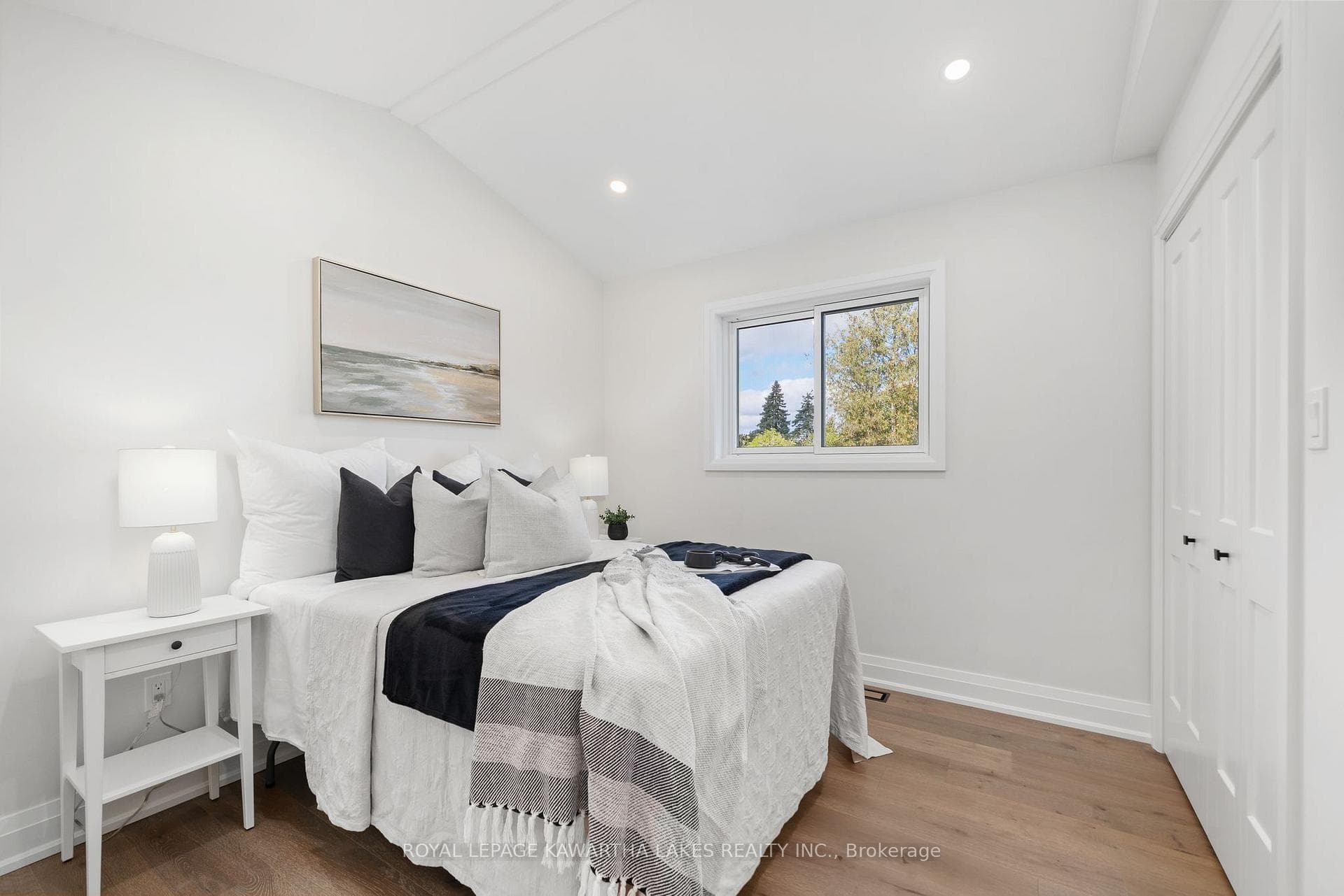 26 Murray Street photo 22